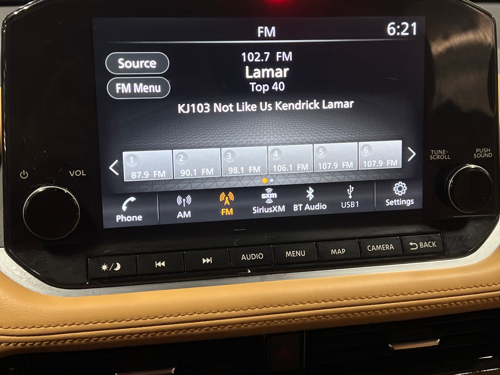 Thumbnail: 2023 Nissan Rogue - 3