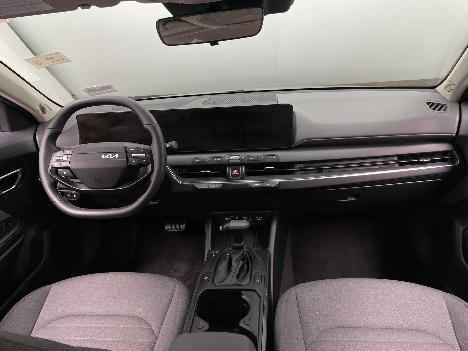 Thumbnail: 2025 Kia K4 - 3