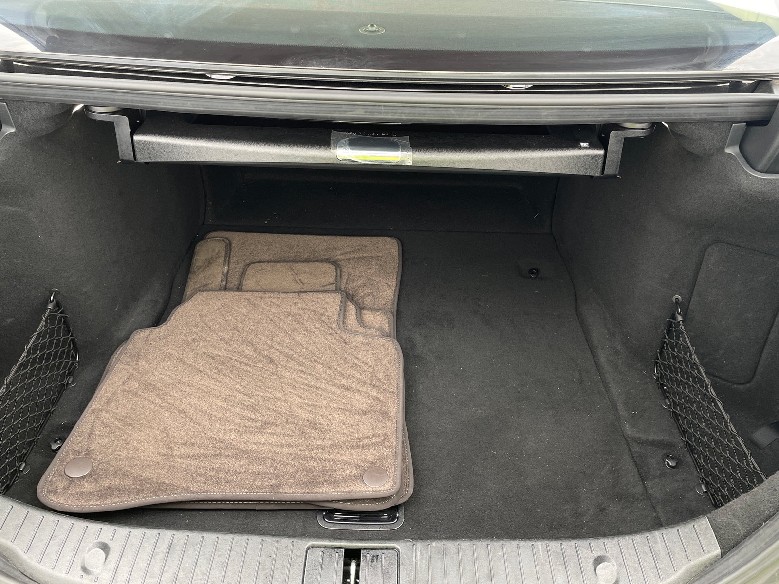 Thumbnail: 2020 Mercedes-Benz S-Class - 6