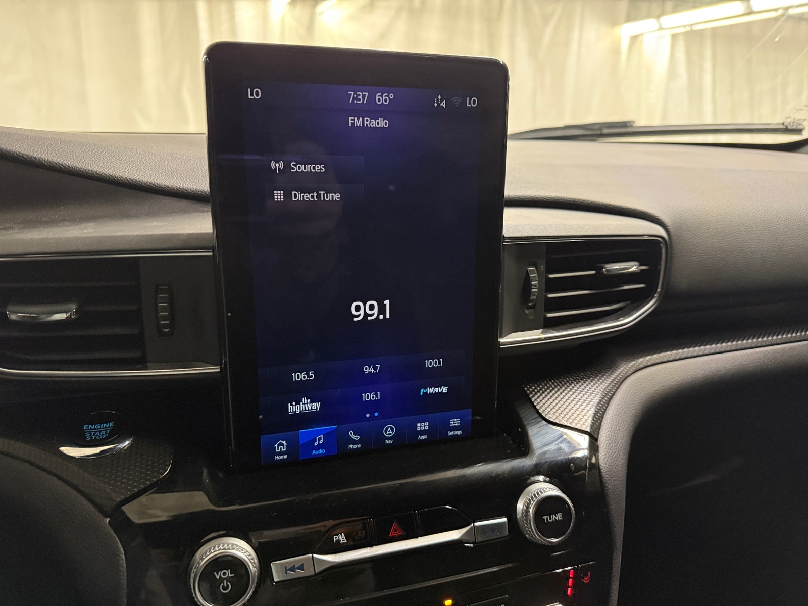 Thumbnail: 2023 Ford Explorer - 3