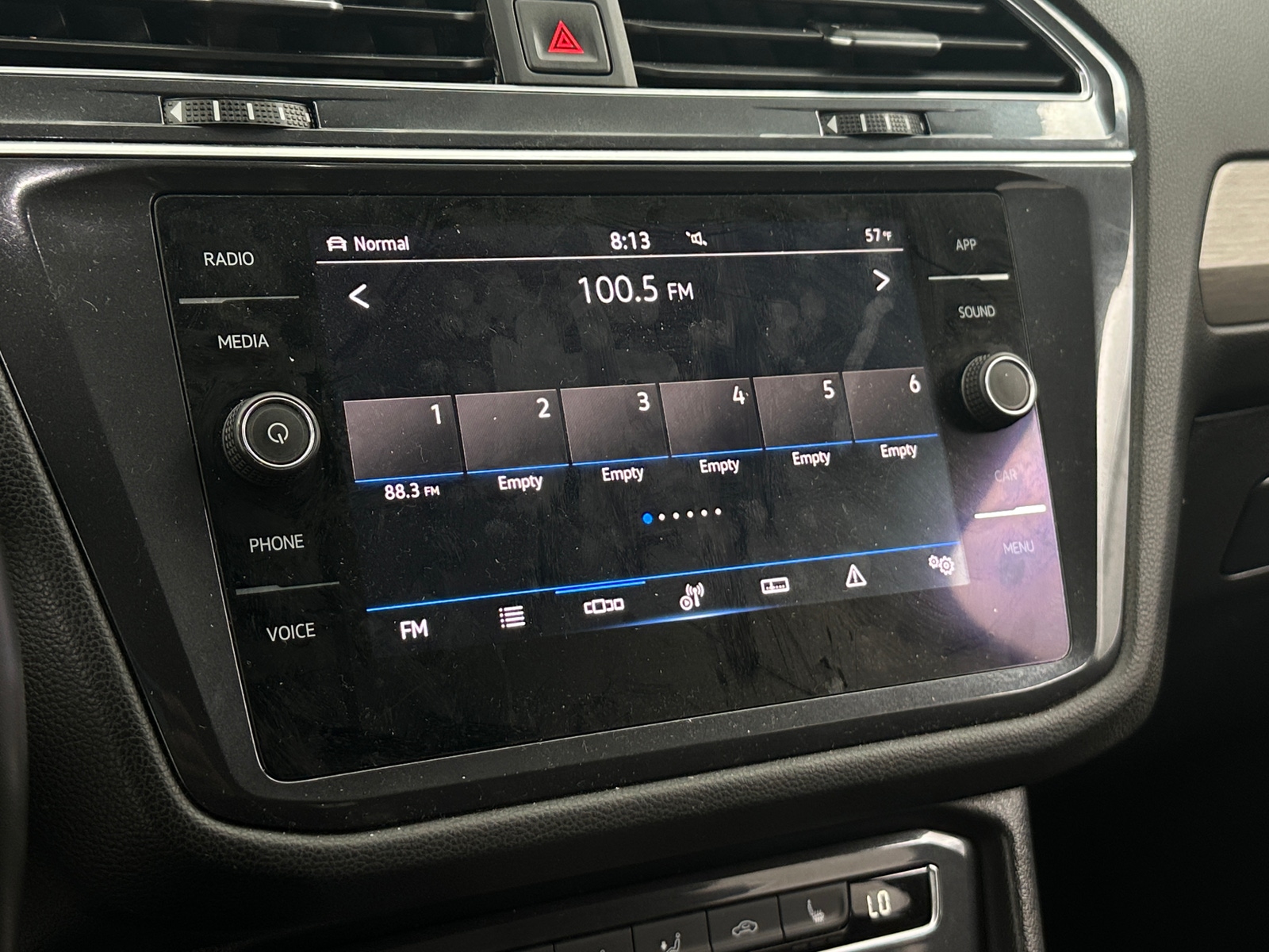 Thumbnail: 2021 Volkswagen Tiguan - 3