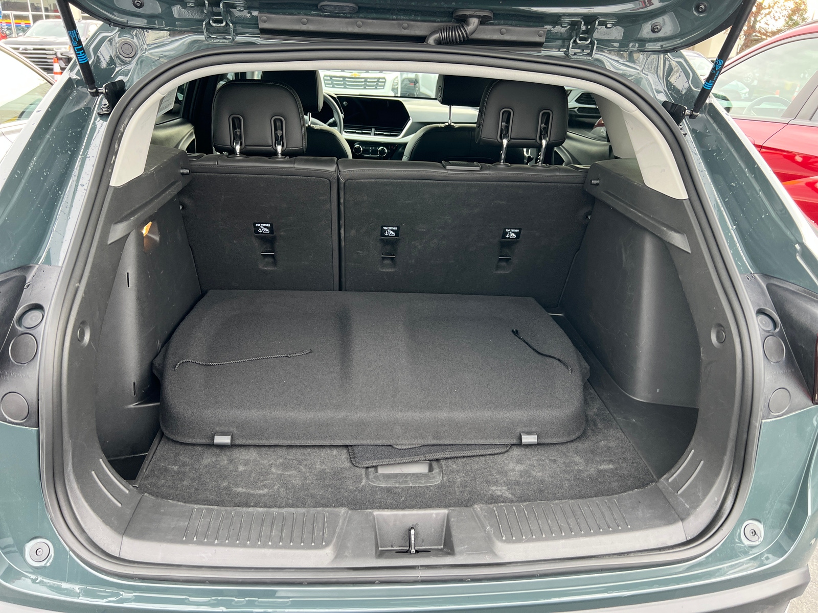 Thumbnail: 2025 Chevrolet Trax - 6