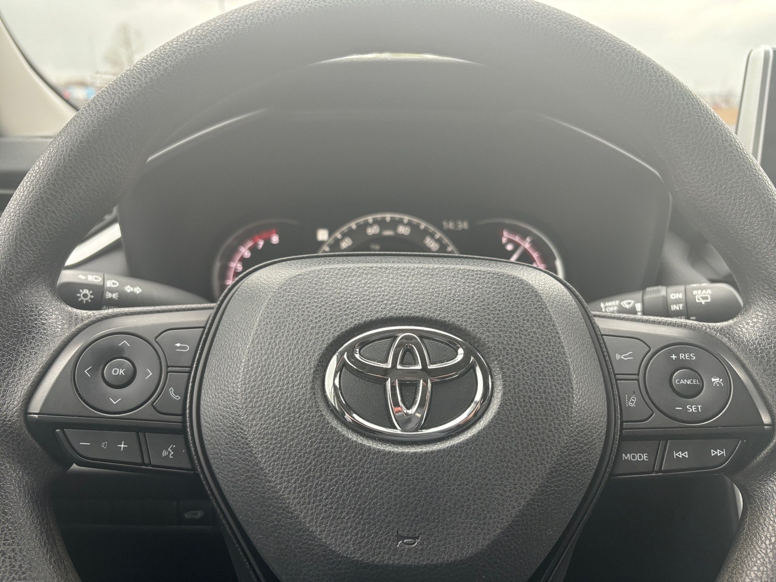 Thumbnail: 2025 Toyota RAV4 - 5