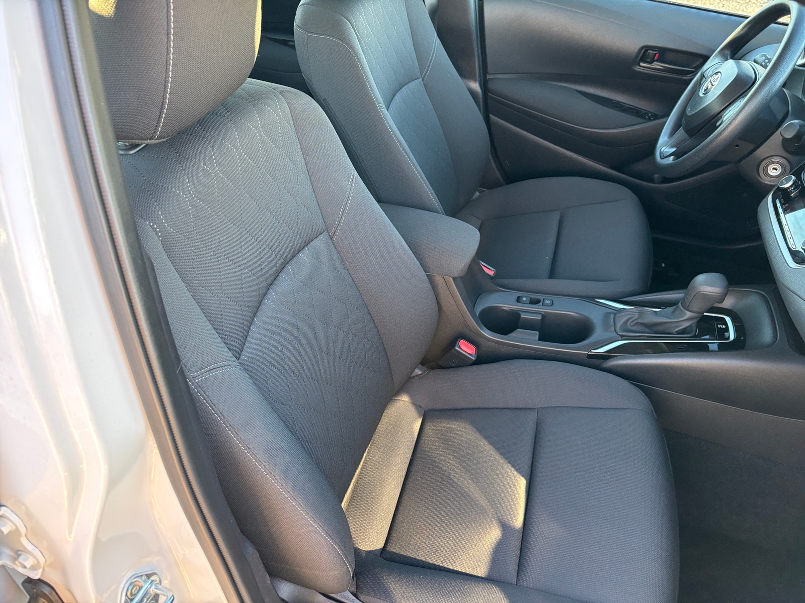 Thumbnail: 2025 Toyota Corolla - 2