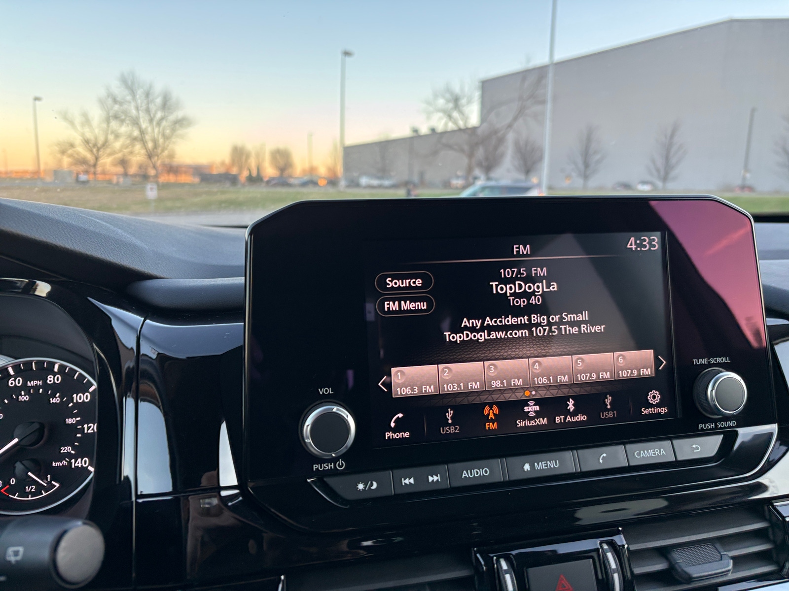 Thumbnail: 2025 Nissan Pathfinder - 4