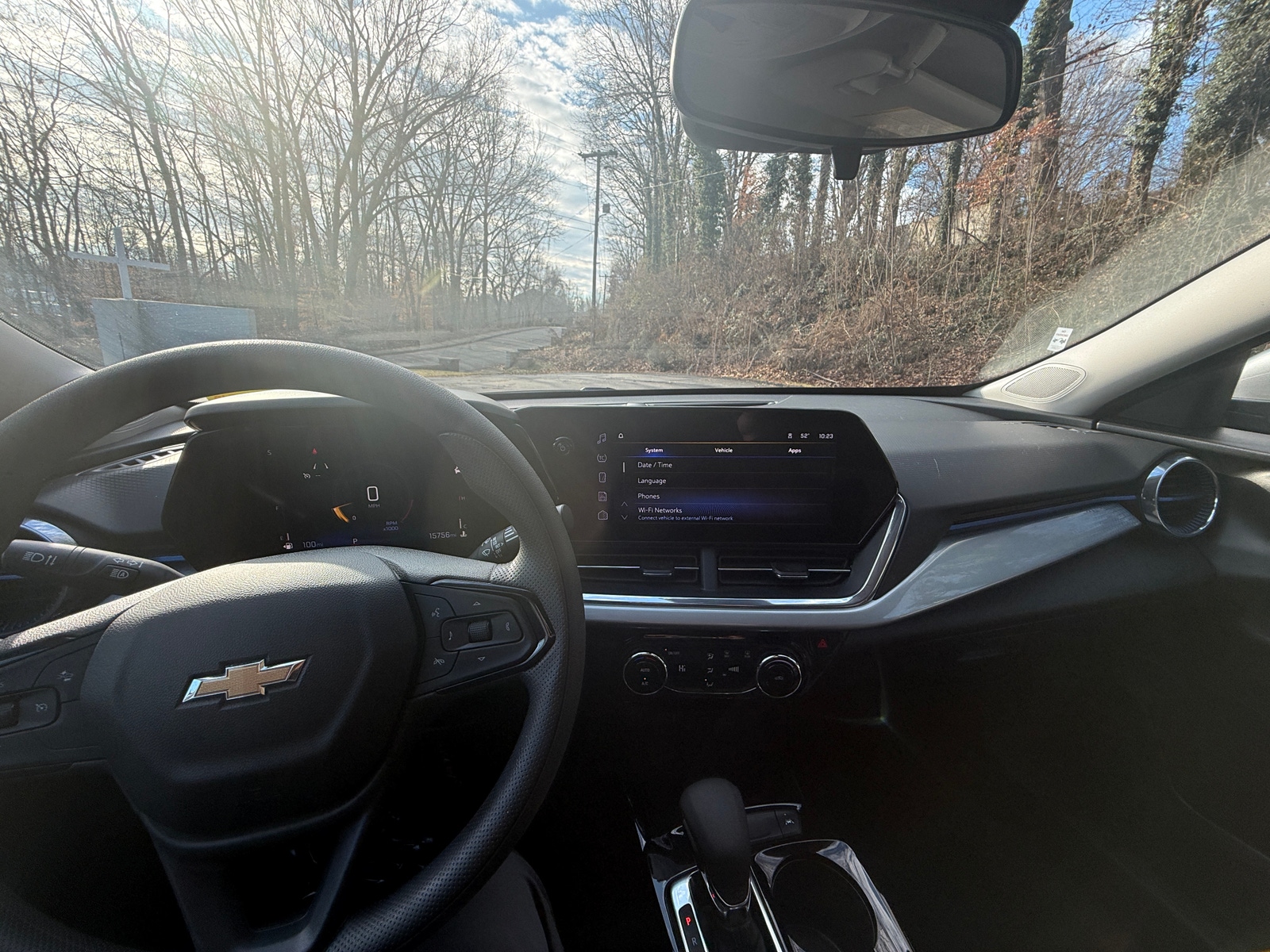 Thumbnail: 2025 Chevrolet Trax - 3