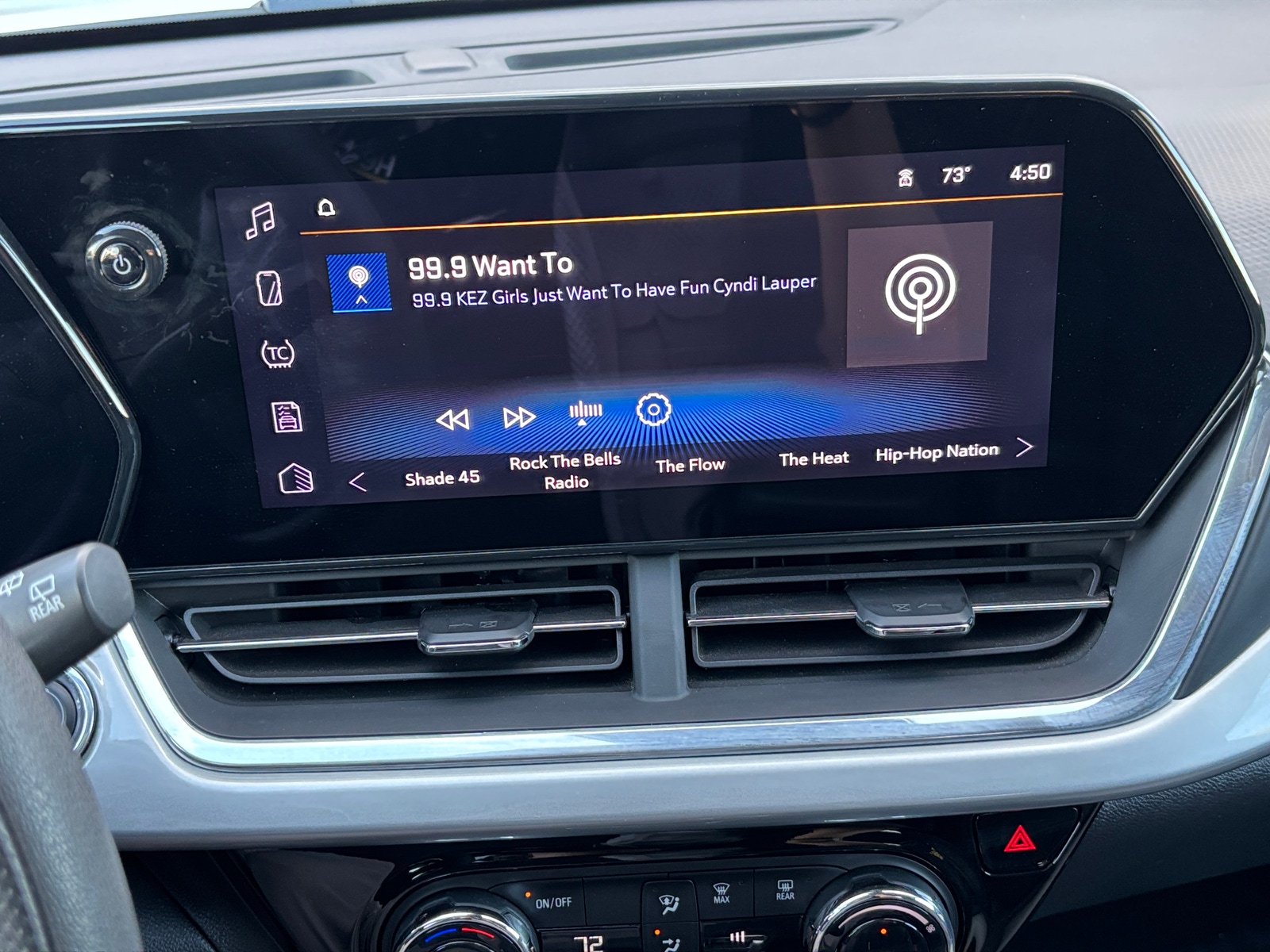 Thumbnail: 2025 Chevrolet Trax - 4