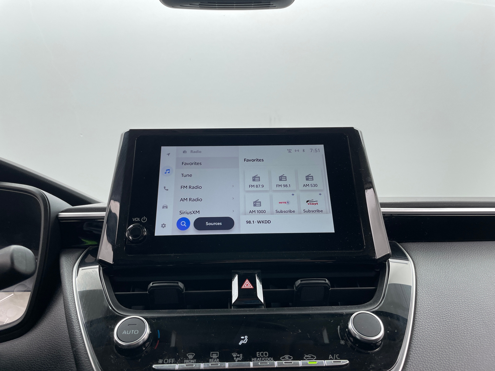 Thumbnail: 2023 Toyota Corolla - 4