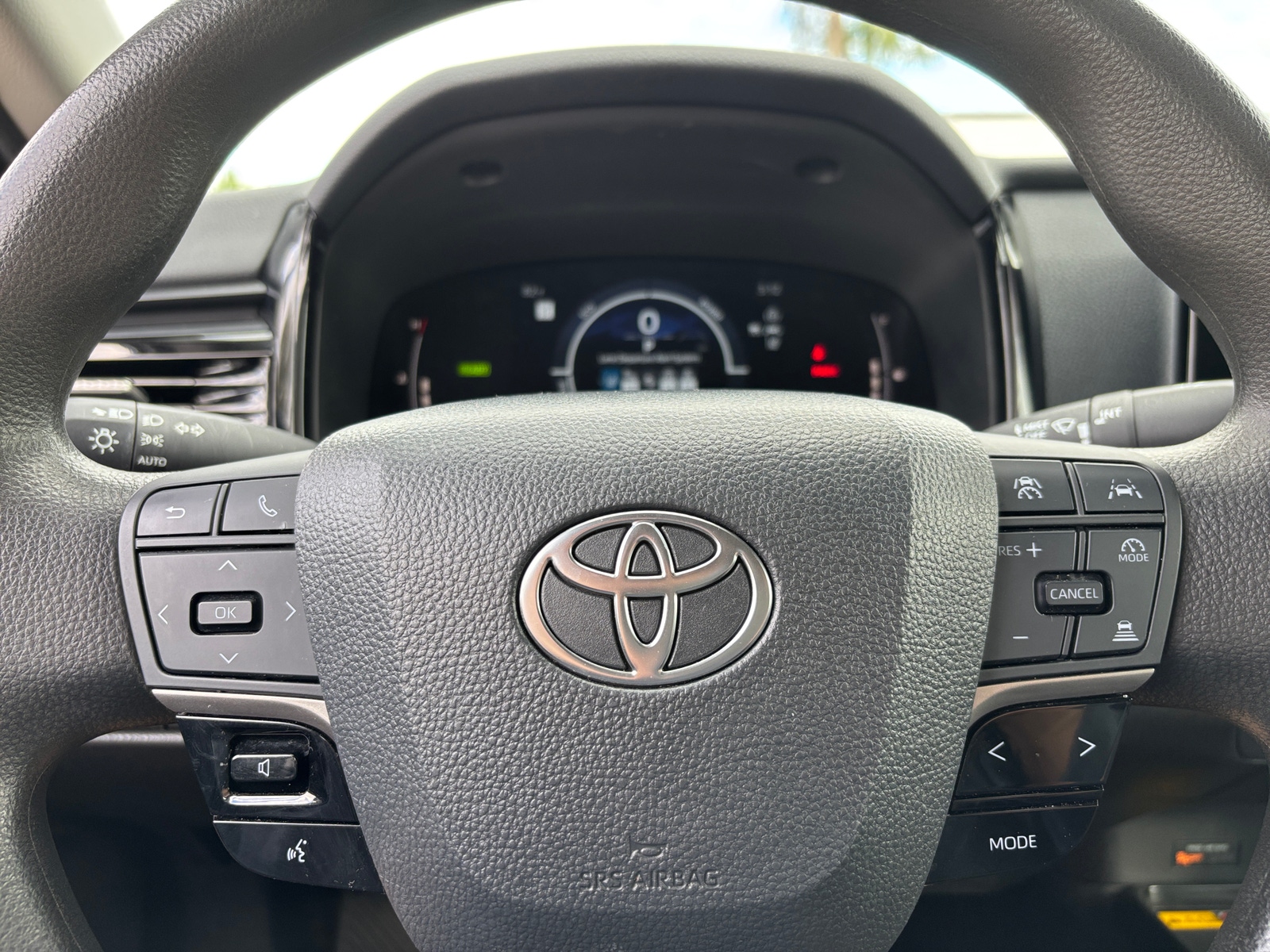 Thumbnail: 2025 Toyota Camry - 5