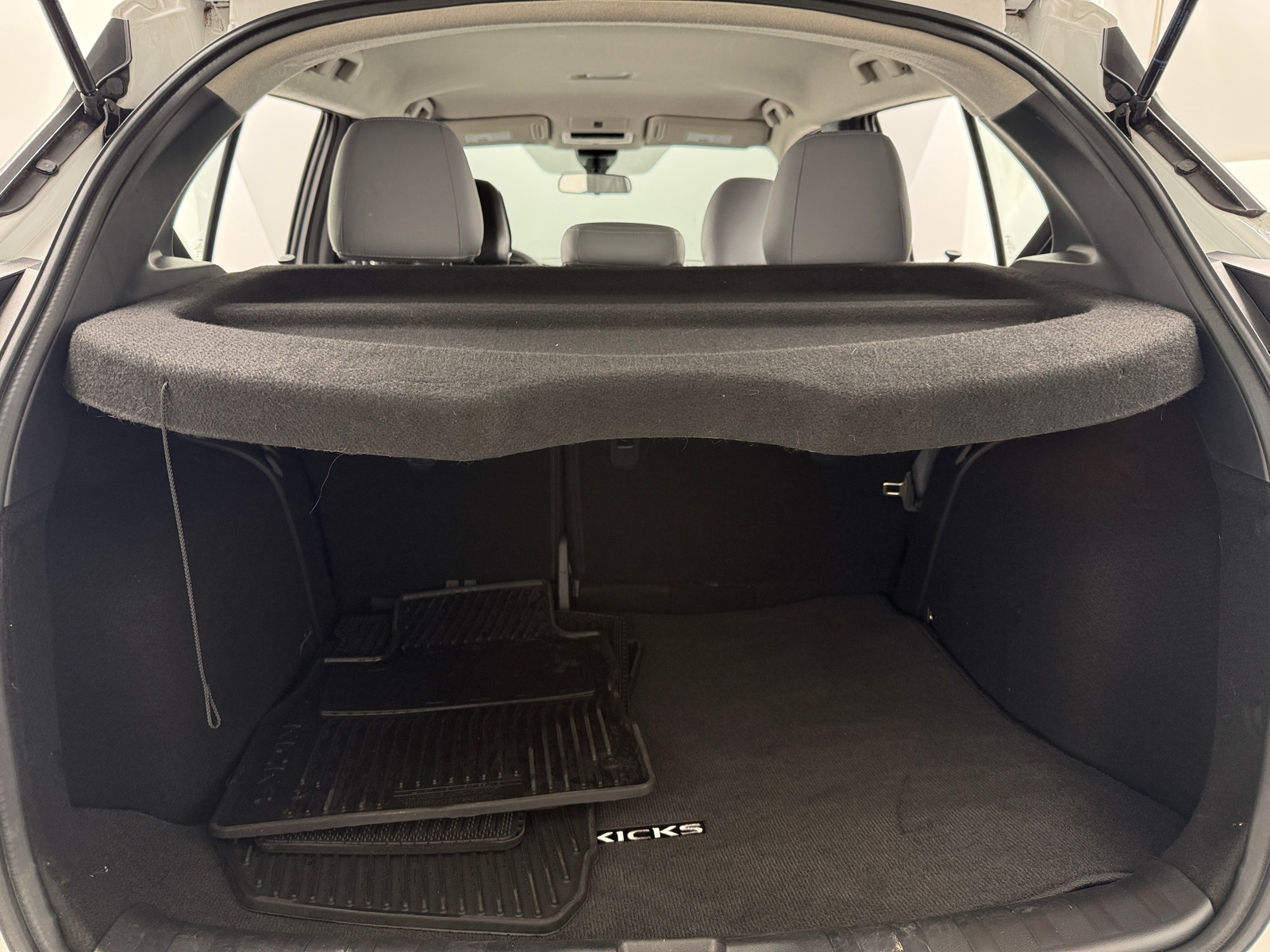 Thumbnail: 2024 Nissan Kicks - 7