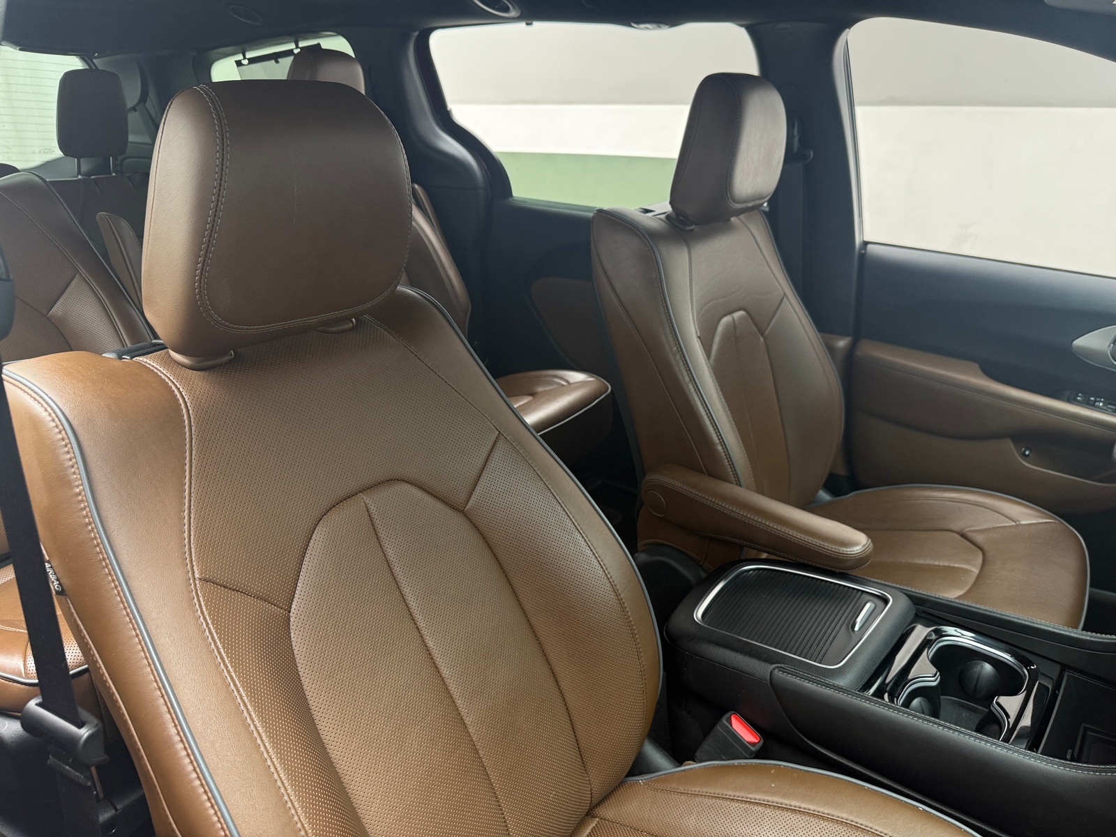 Thumbnail: 2021 Chrysler Pacifica - 2