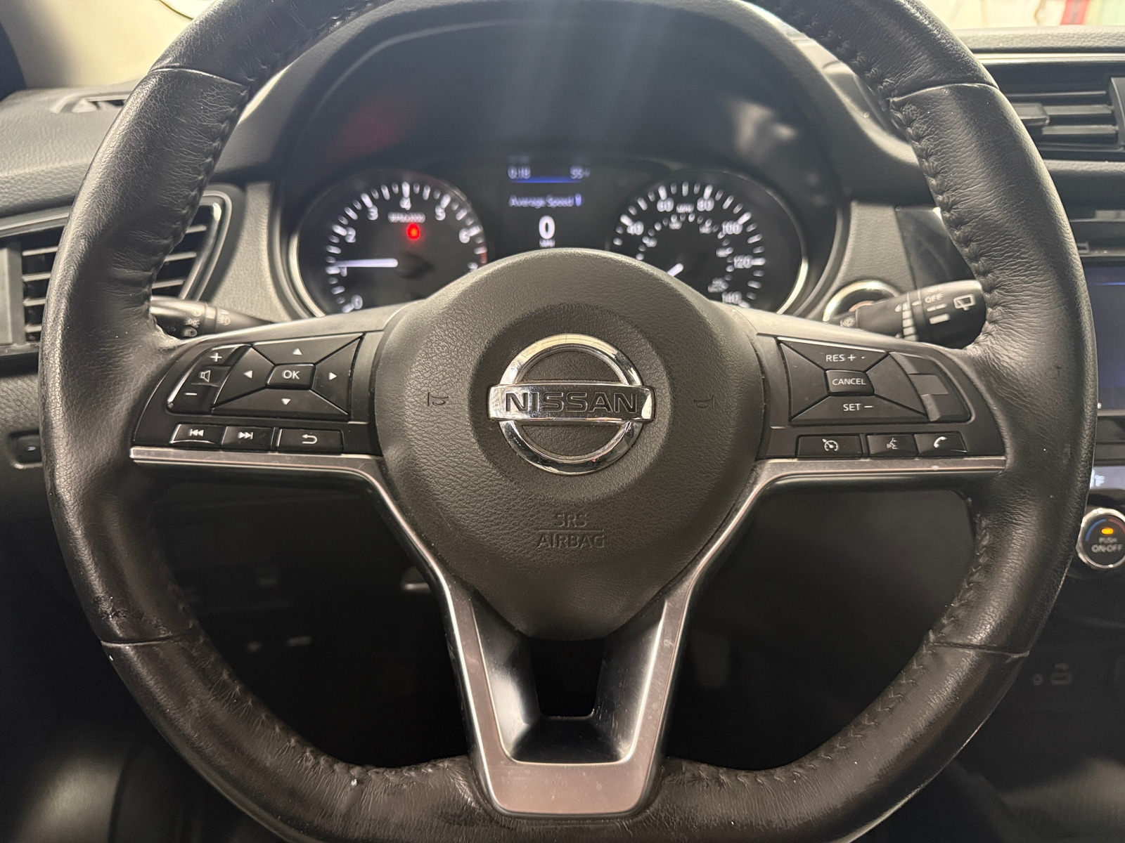 Thumbnail: 2019 Nissan Rogue Sport - 5