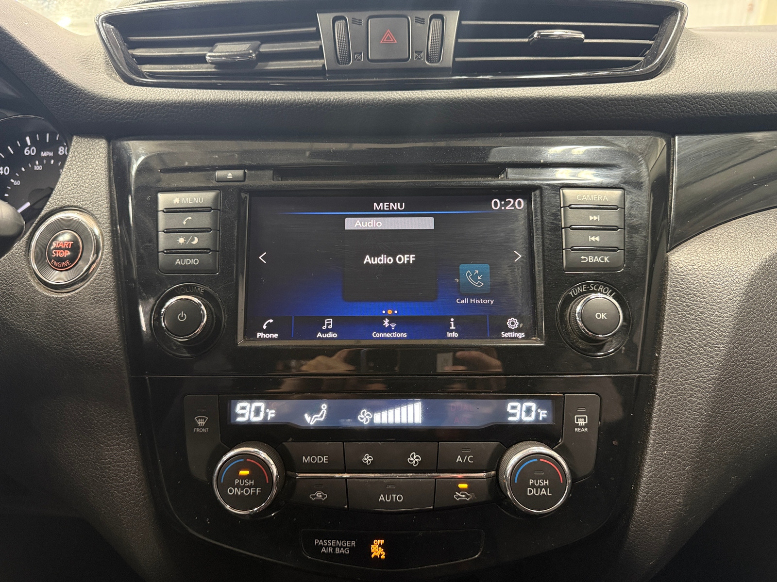 Thumbnail: 2019 Nissan Rogue Sport - 4