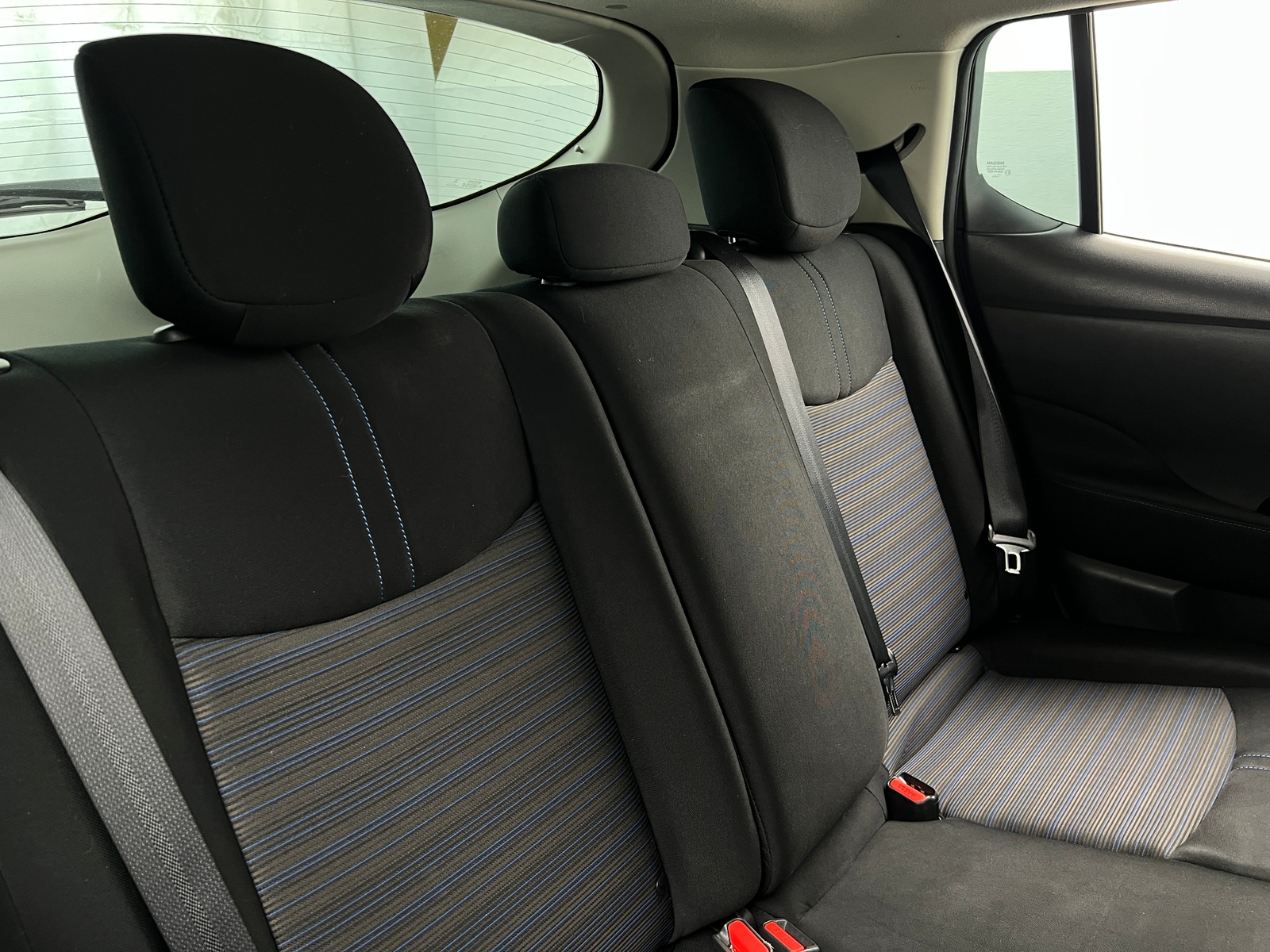 Thumbnail: 2022 Nissan Leaf - 6