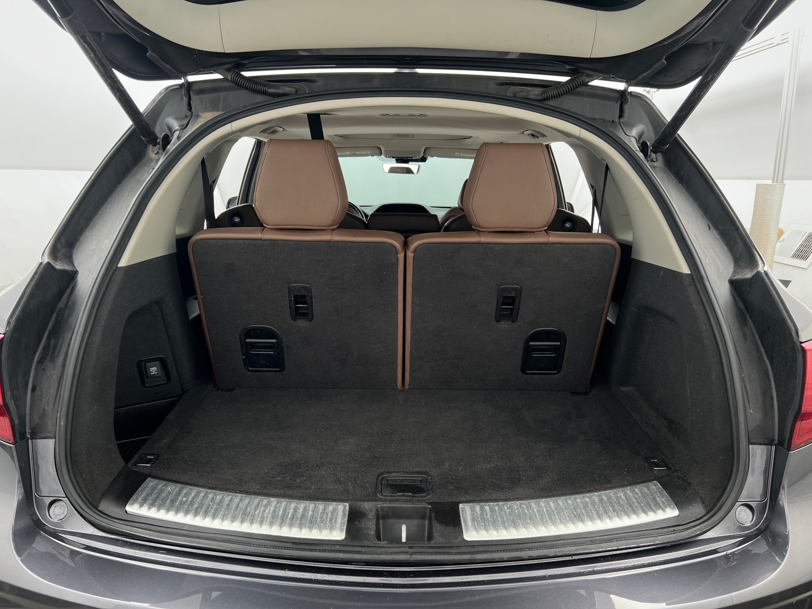 Thumbnail: 2019 Acura MDX - 6