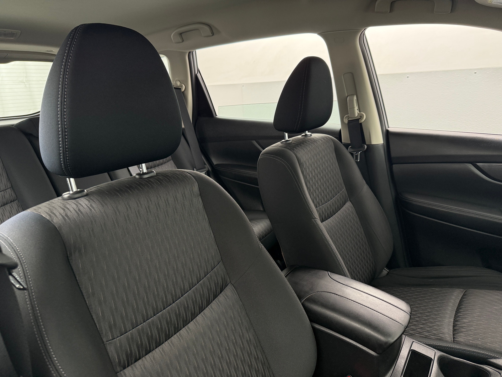 Thumbnail: 2020 Nissan Rogue - 2