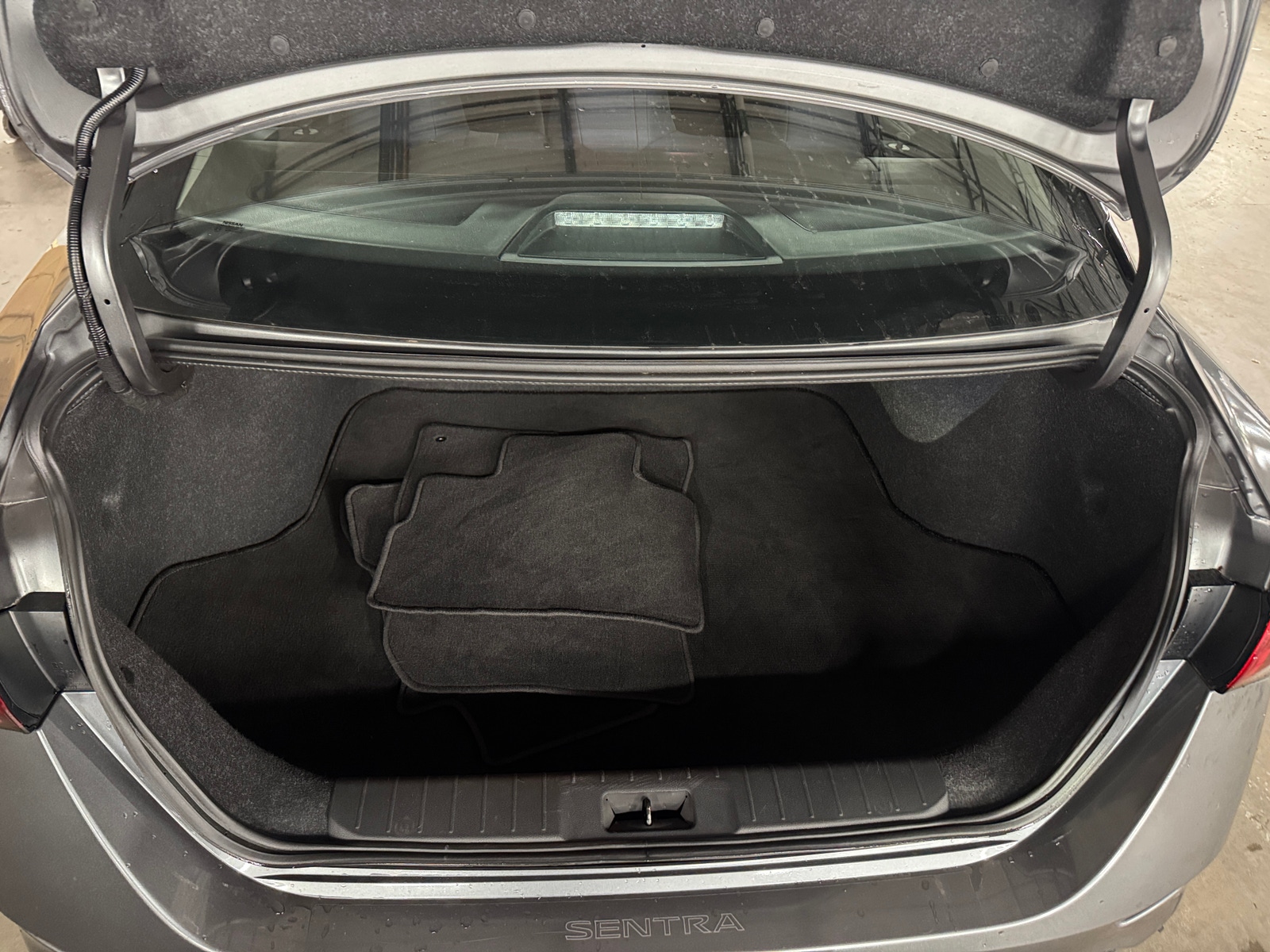 Thumbnail: 2021 Nissan Sentra - 7