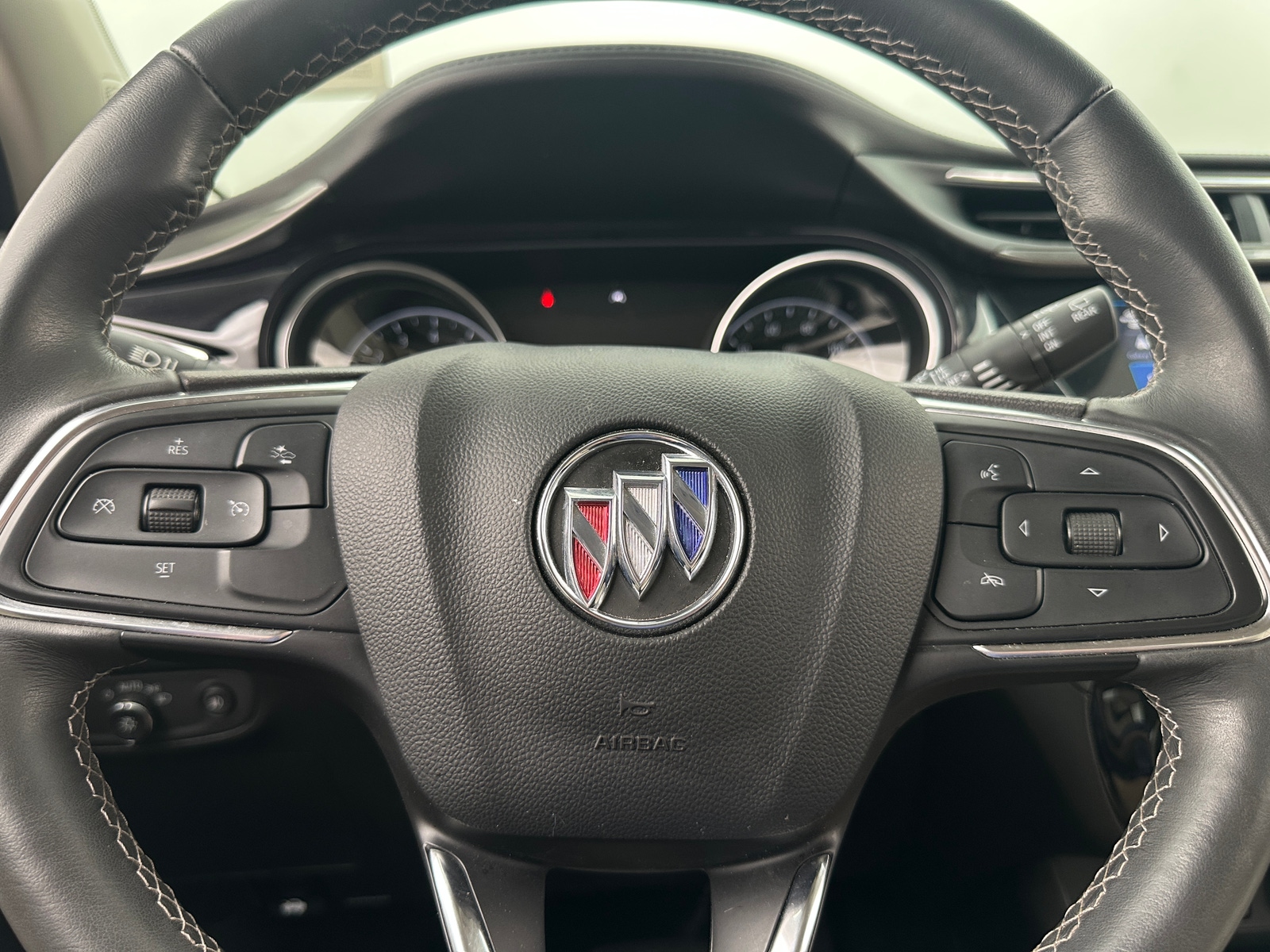 Thumbnail: 2023 Buick Encore GX - 4