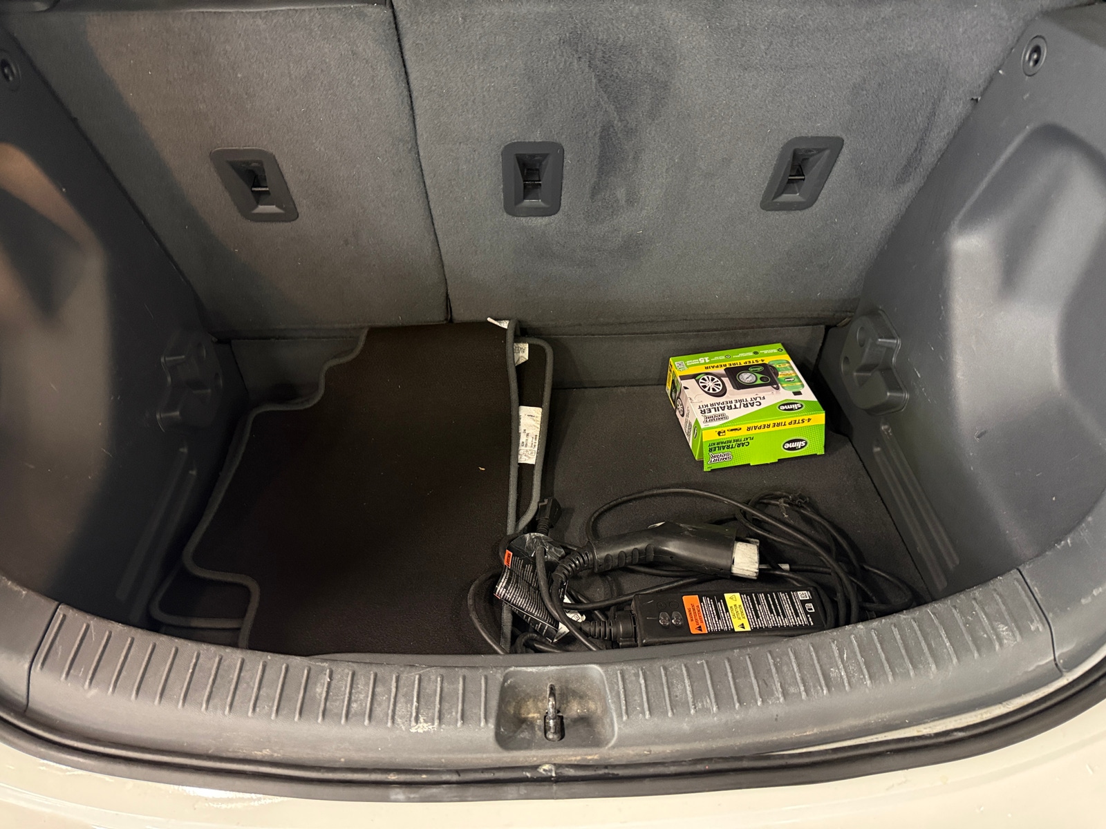 Thumbnail: 2020 Chevrolet Bolt EV - 6