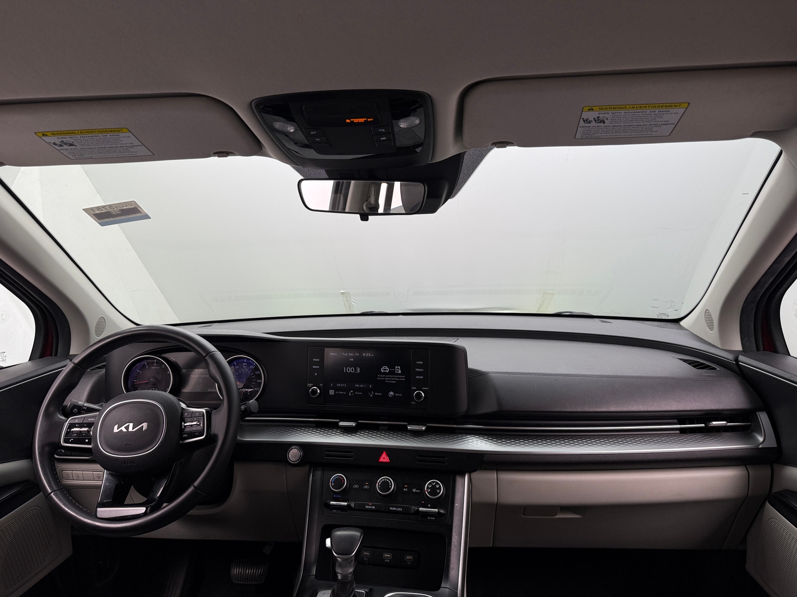 Thumbnail: 2023 Kia Carnival - 2