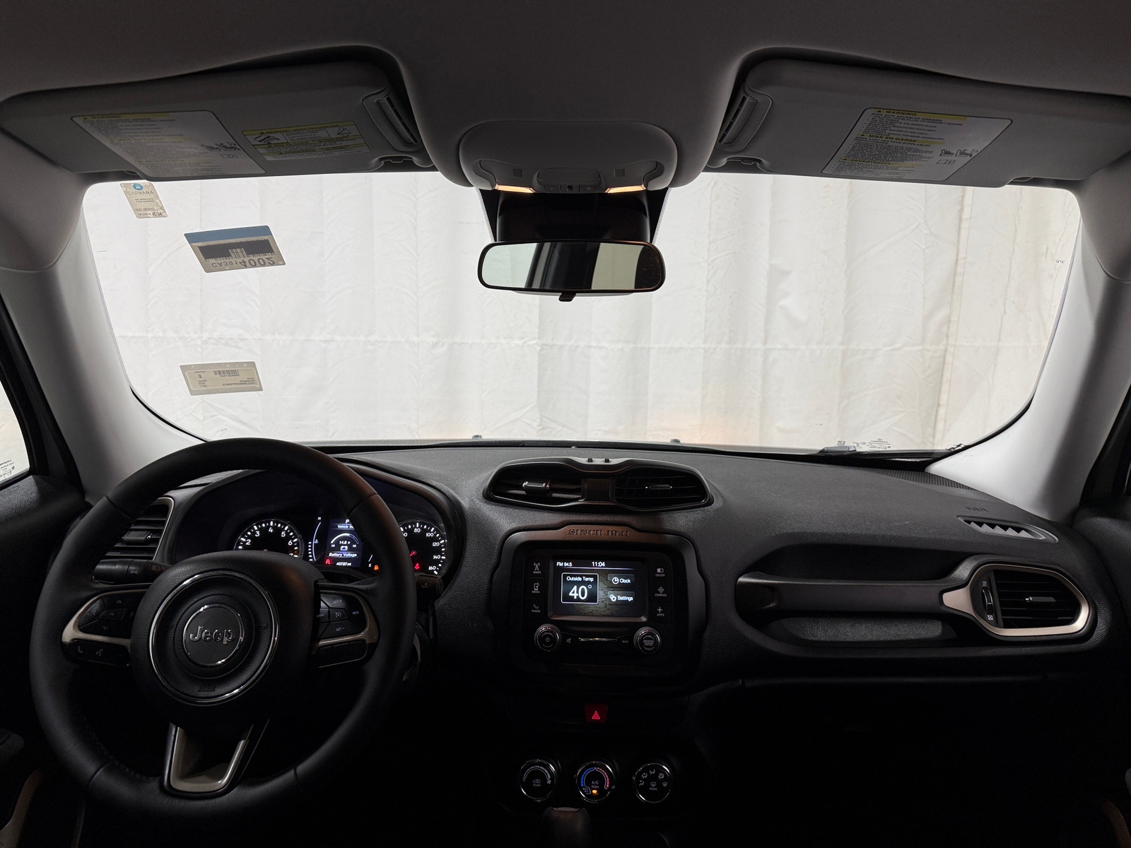 Thumbnail: 2017 Jeep Renegade - 3