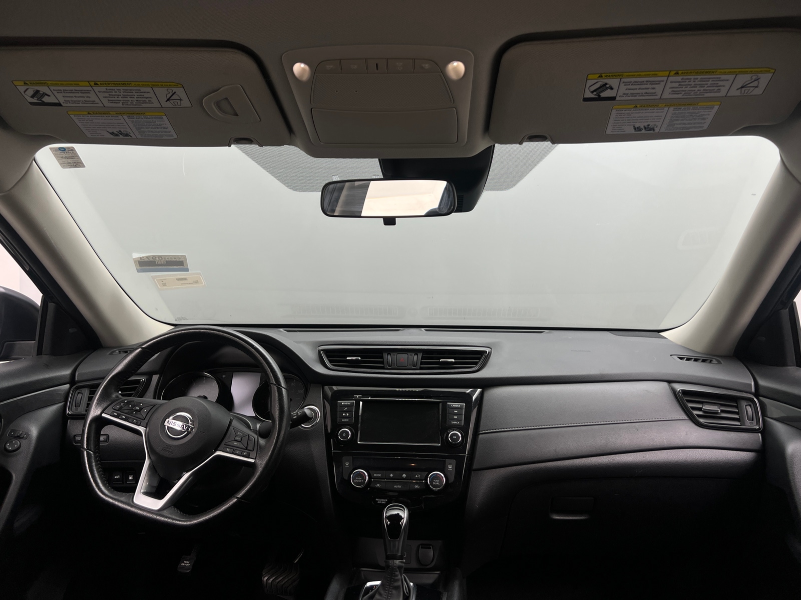 Thumbnail: 2020 Nissan Rogue - 3