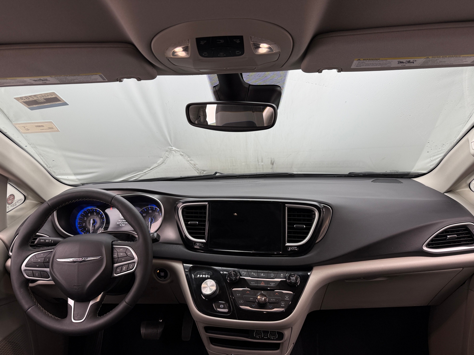 Thumbnail: 2024 Chrysler Pacifica - 2