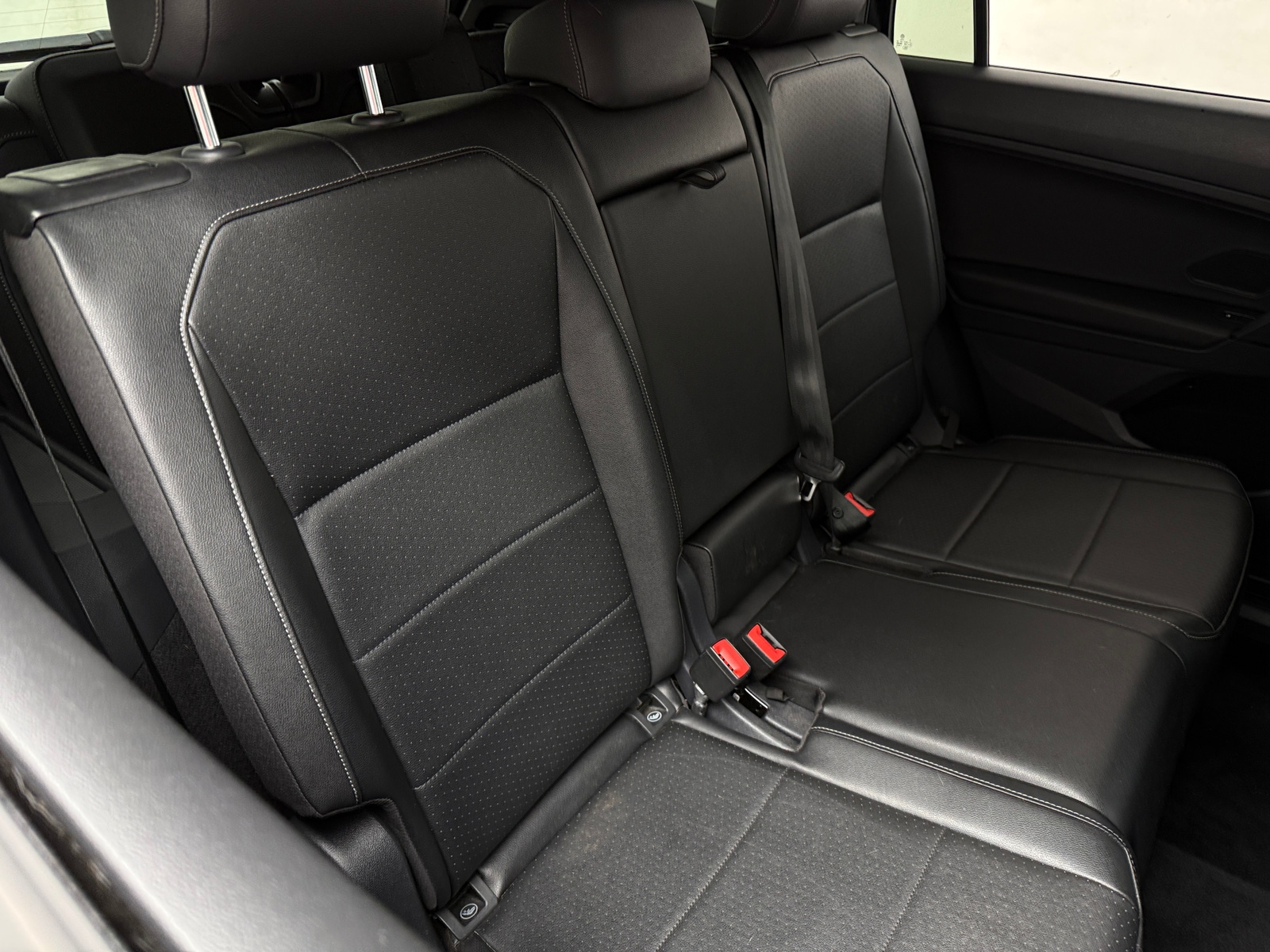 Thumbnail: 2019 Volkswagen Tiguan - 5