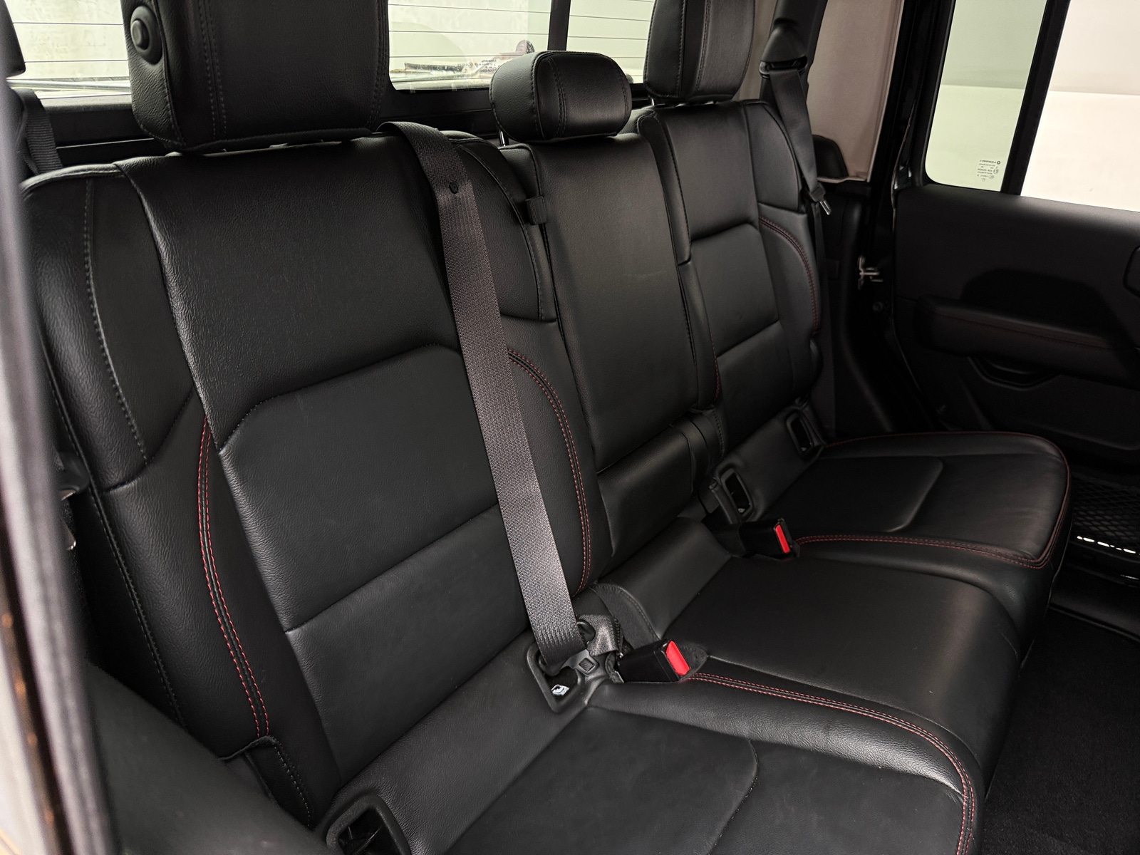 Thumbnail: 2021 Jeep Gladiator - 6