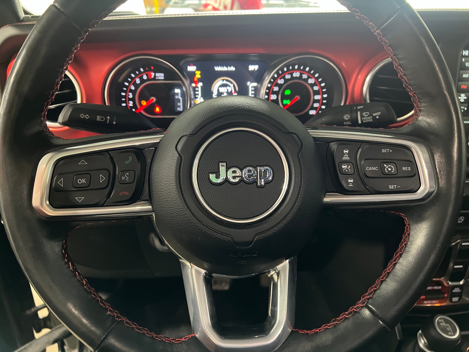 Thumbnail: 2021 Jeep Gladiator - 5