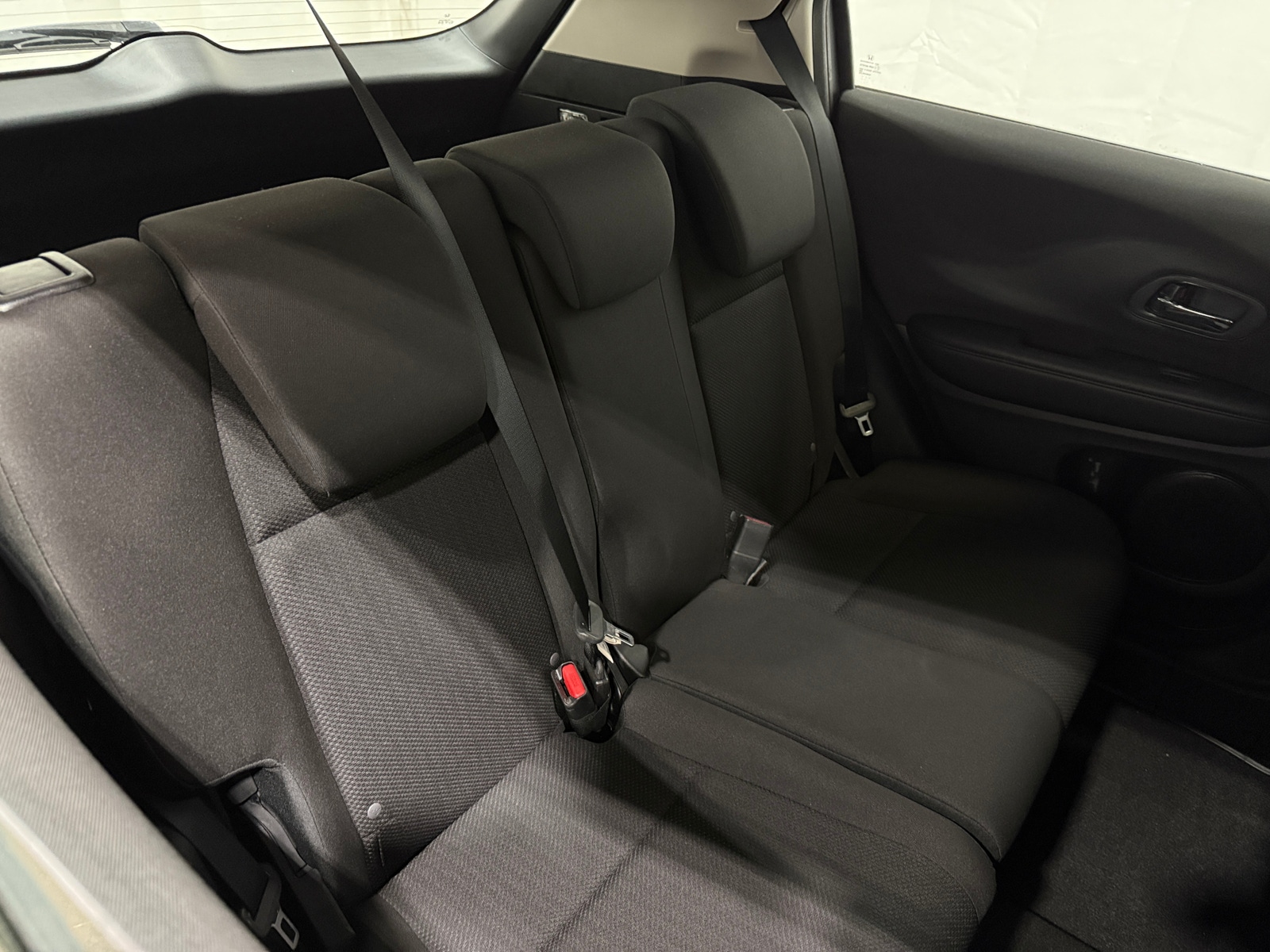 Thumbnail: 2017 Honda HR-V - 6