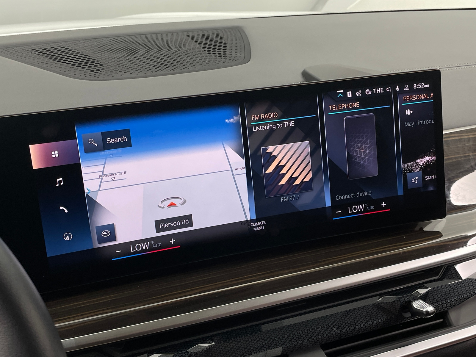 Thumbnail: 2023 BMW X7 - 3