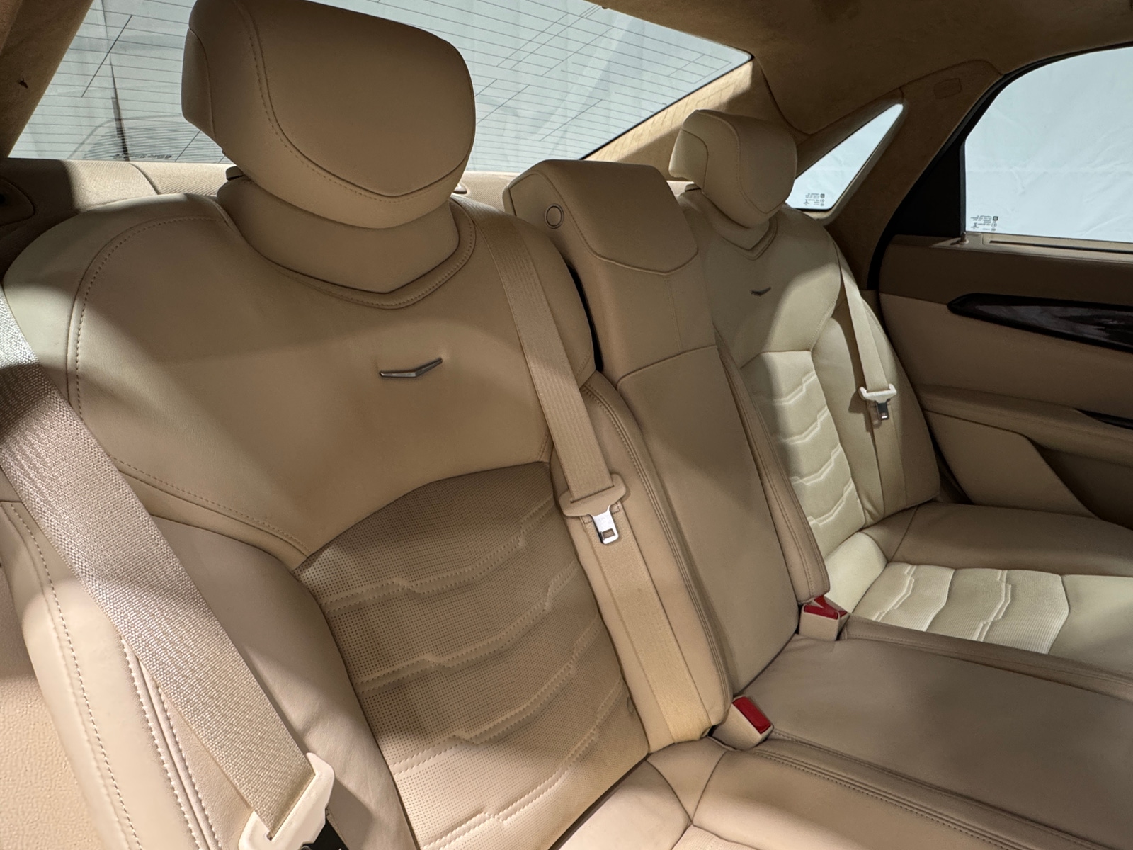 Thumbnail: 2016 Cadillac CT6 - 5