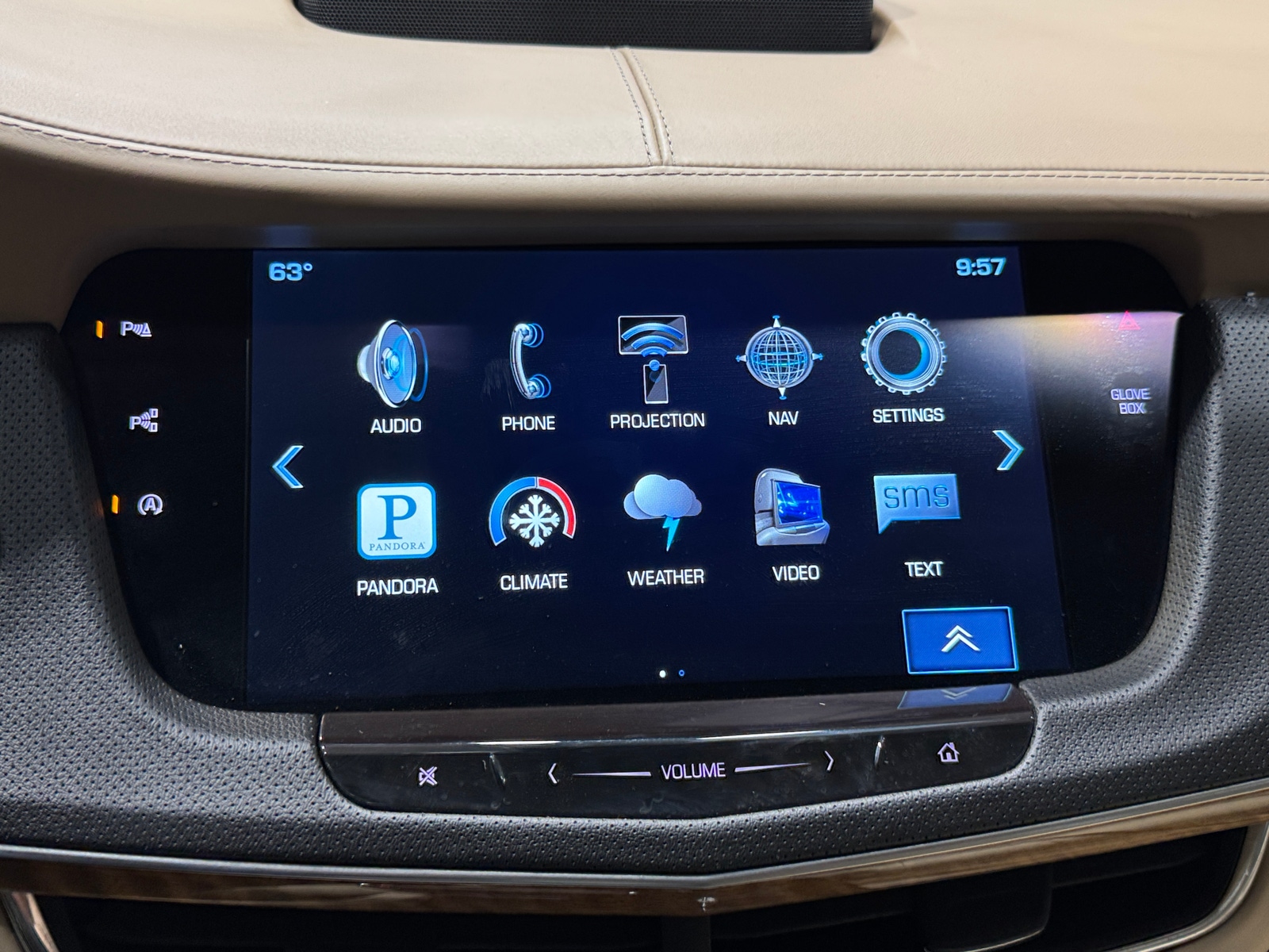 Thumbnail: 2016 Cadillac CT6 - 3