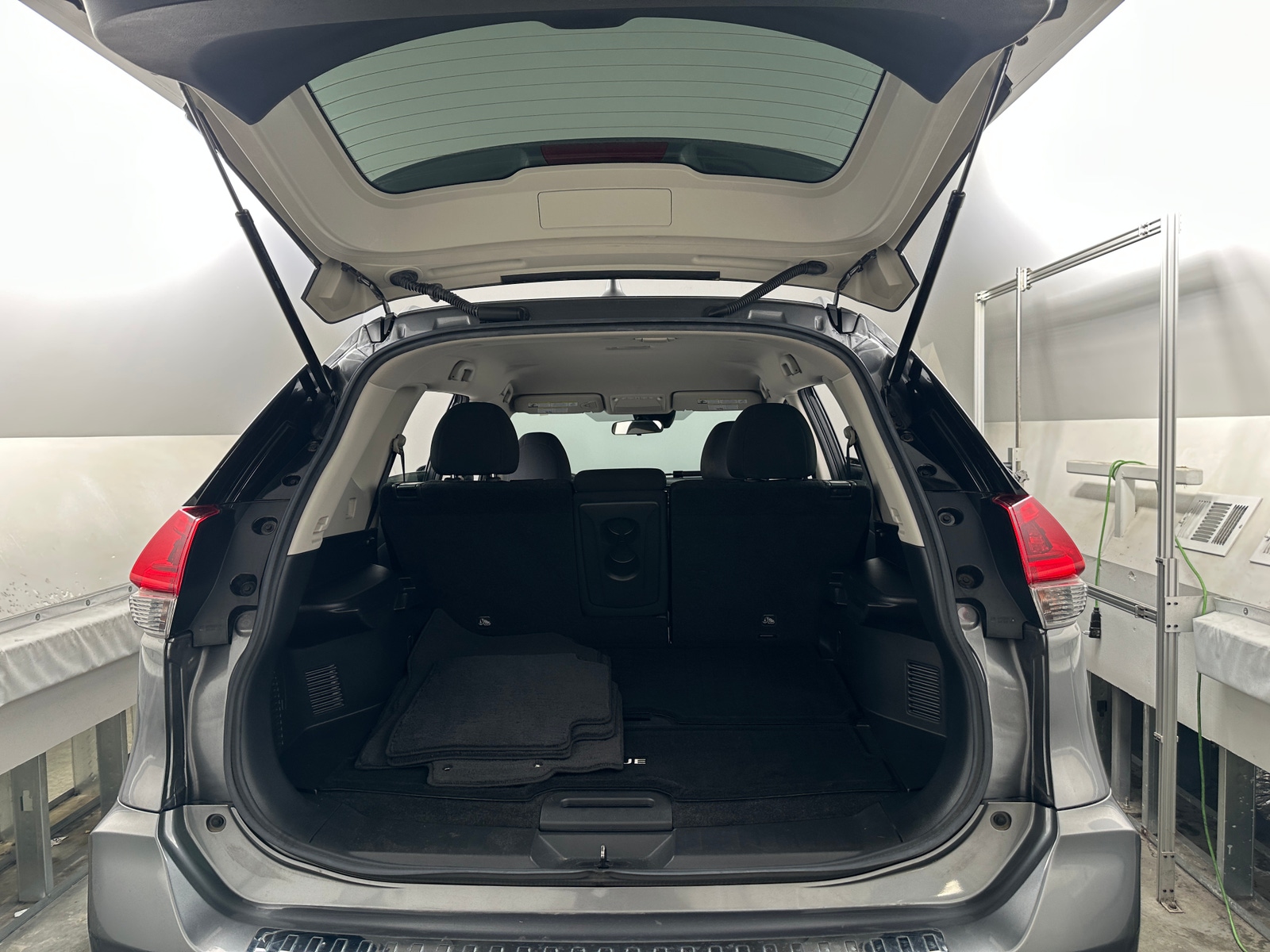 Thumbnail: 2019 Nissan Rogue - 7