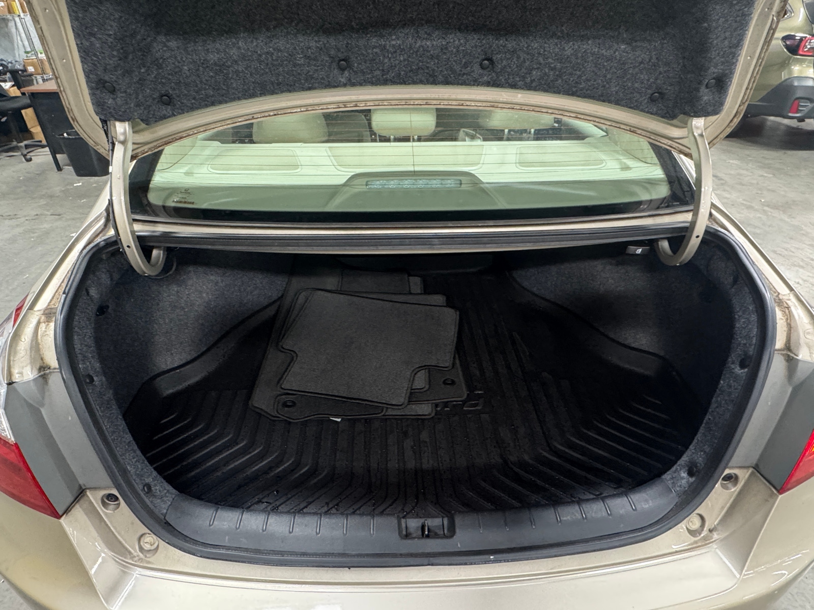 Thumbnail: 2013 Honda Accord - 6