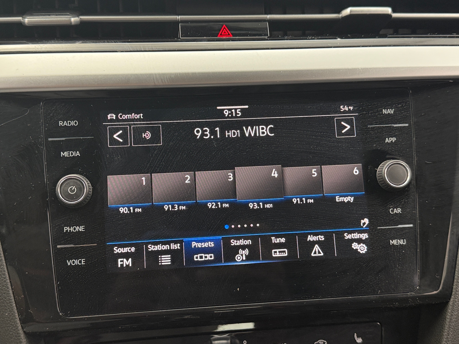 Thumbnail: 2023 Volkswagen Arteon - 3