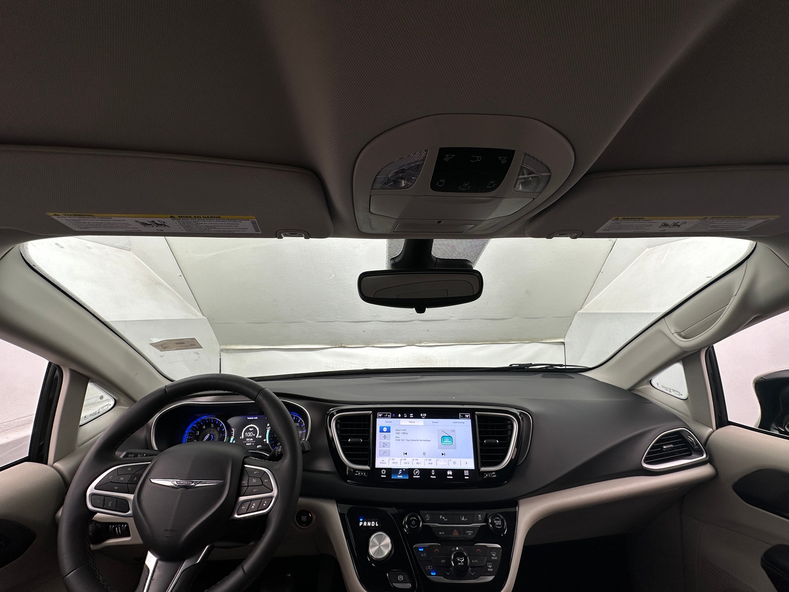 Thumbnail: 2024 Chrysler Pacifica - 2