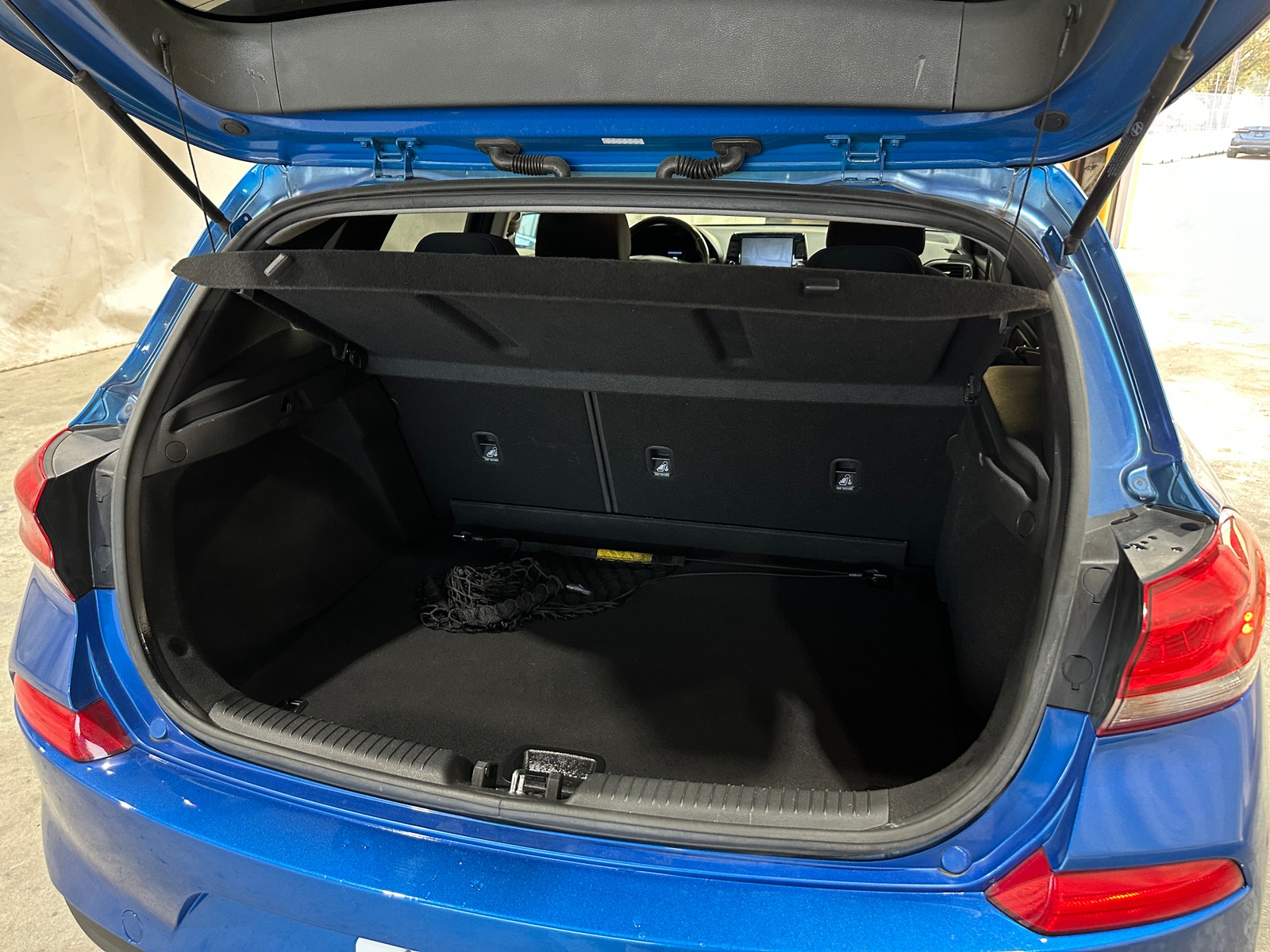 Thumbnail: 2018 Hyundai Elantra - 7