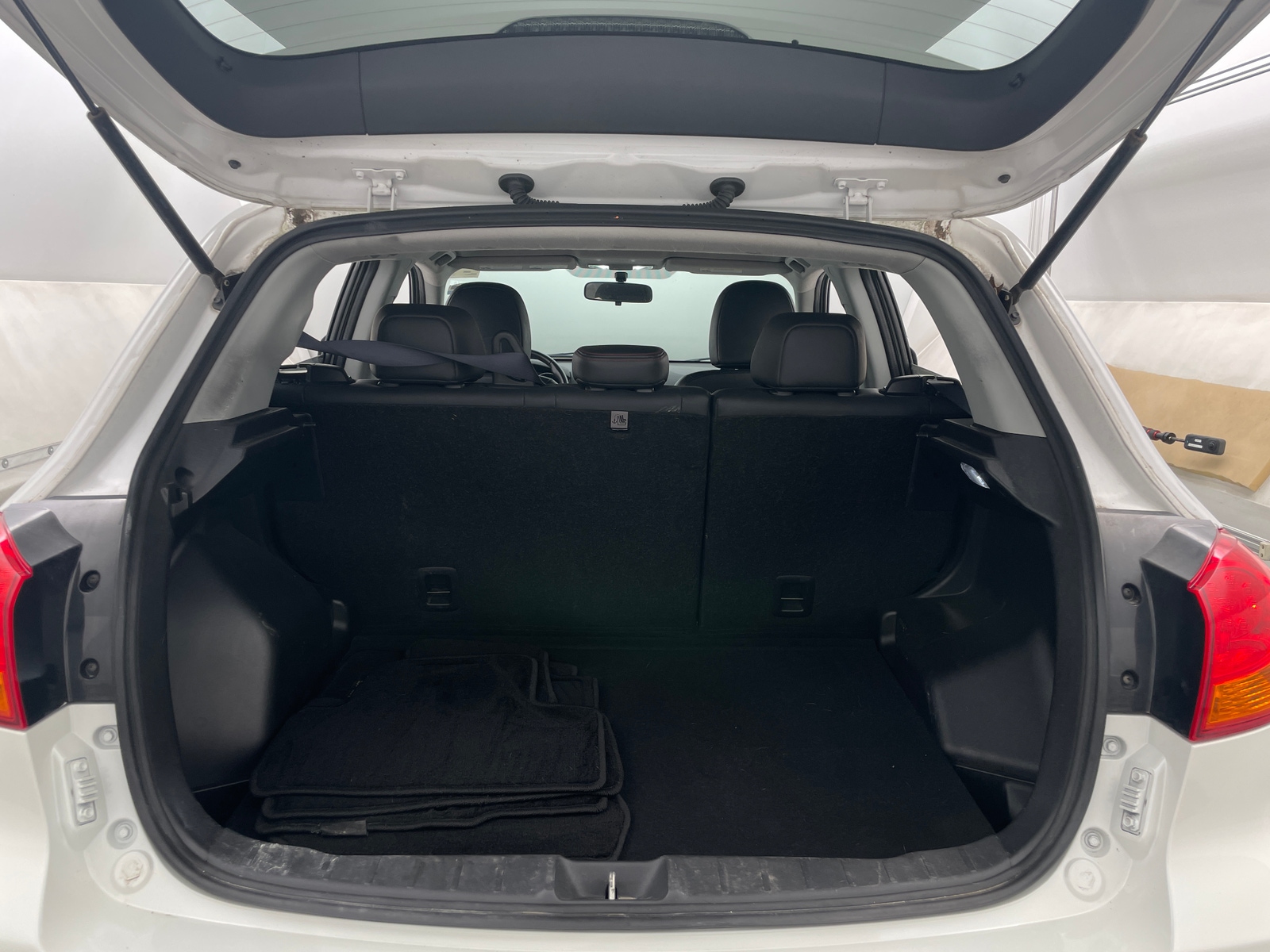 Thumbnail: 2018 Mitsubishi Outlander Sport - 7