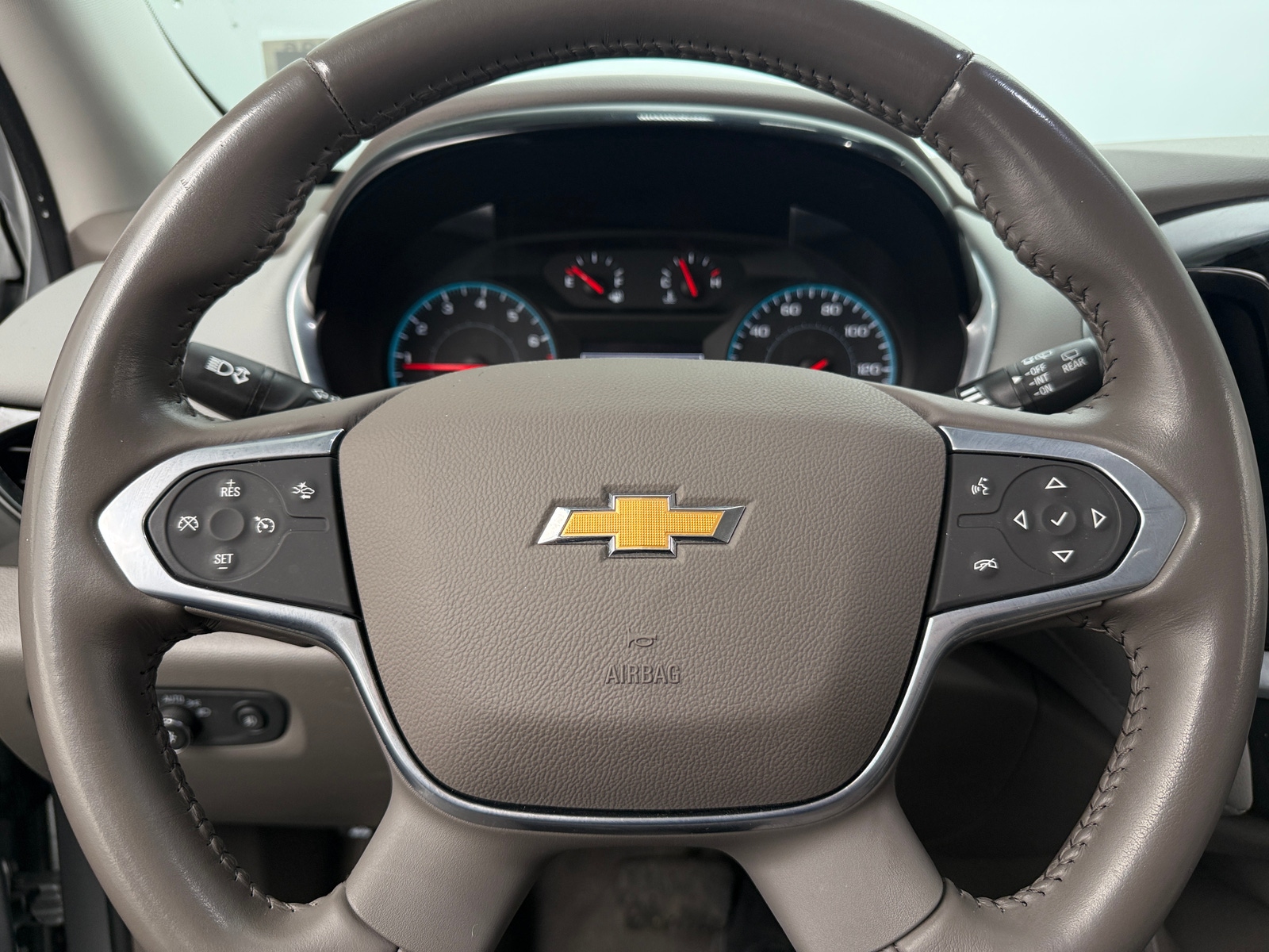 Thumbnail: 2021 Chevrolet Traverse - 5