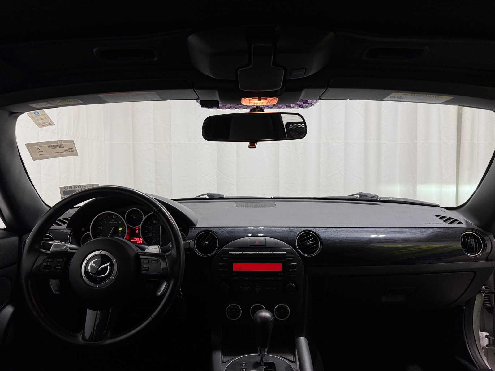 Thumbnail: 2014 Mazda MX-5 Miata - 3