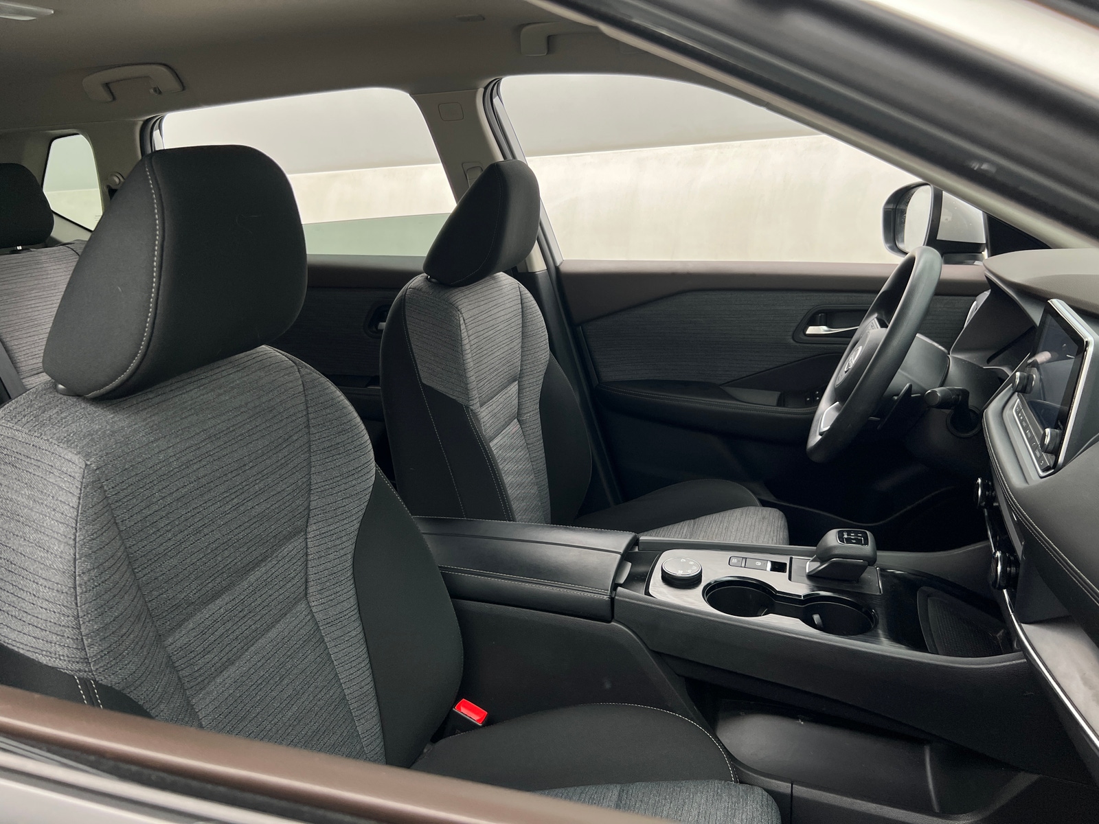 Thumbnail: 2023 Nissan Rogue - 2