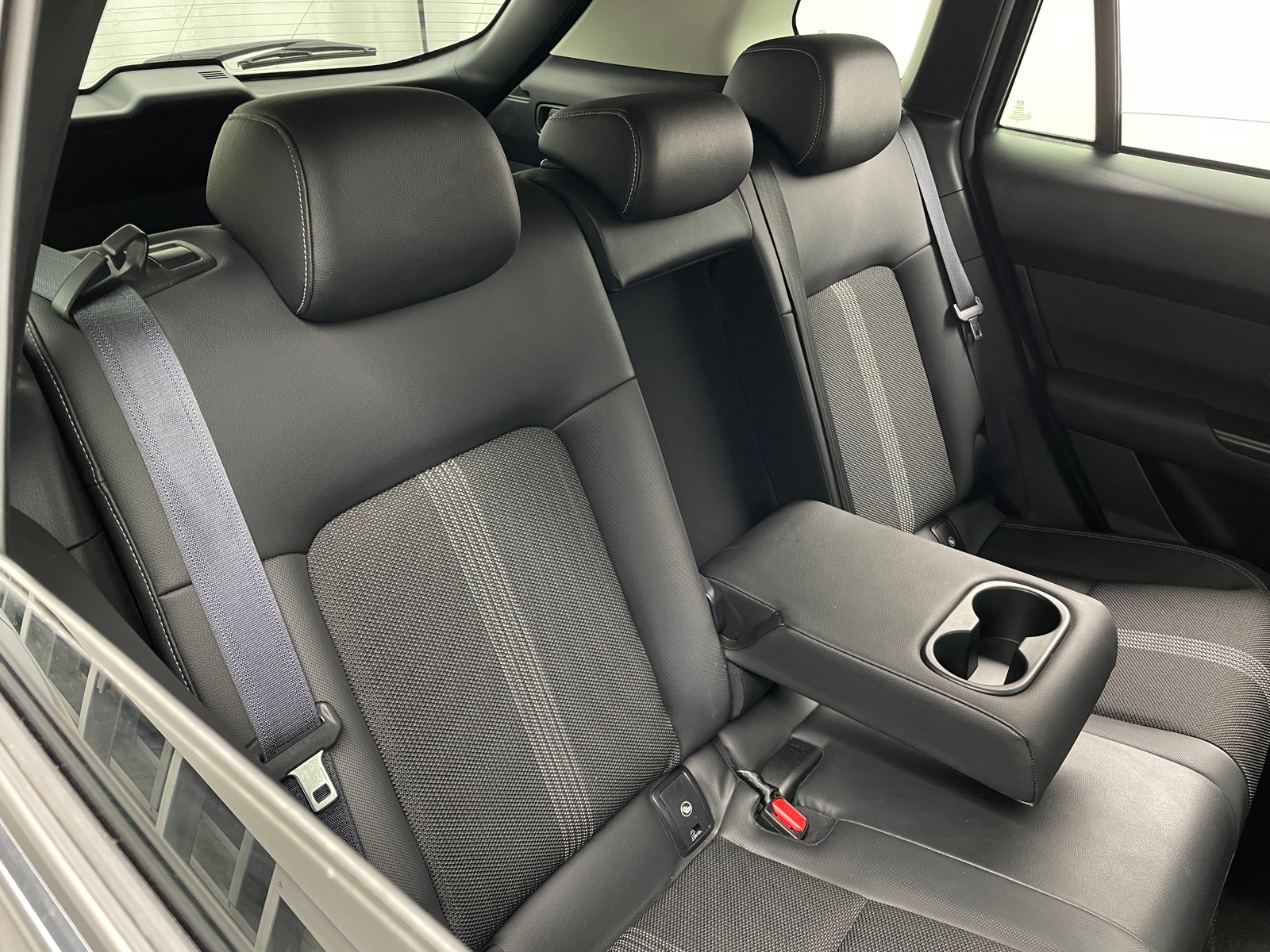 Thumbnail: 2025 Mazda CX-50 - 6