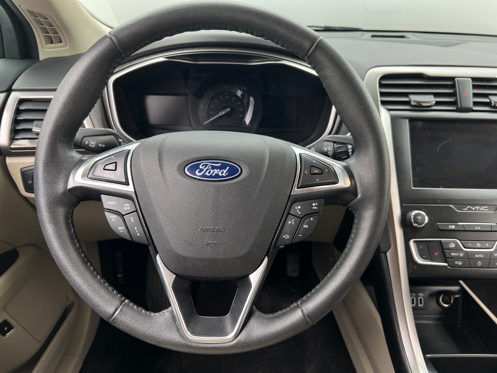 Thumbnail: 2019 Ford Fusion - 4