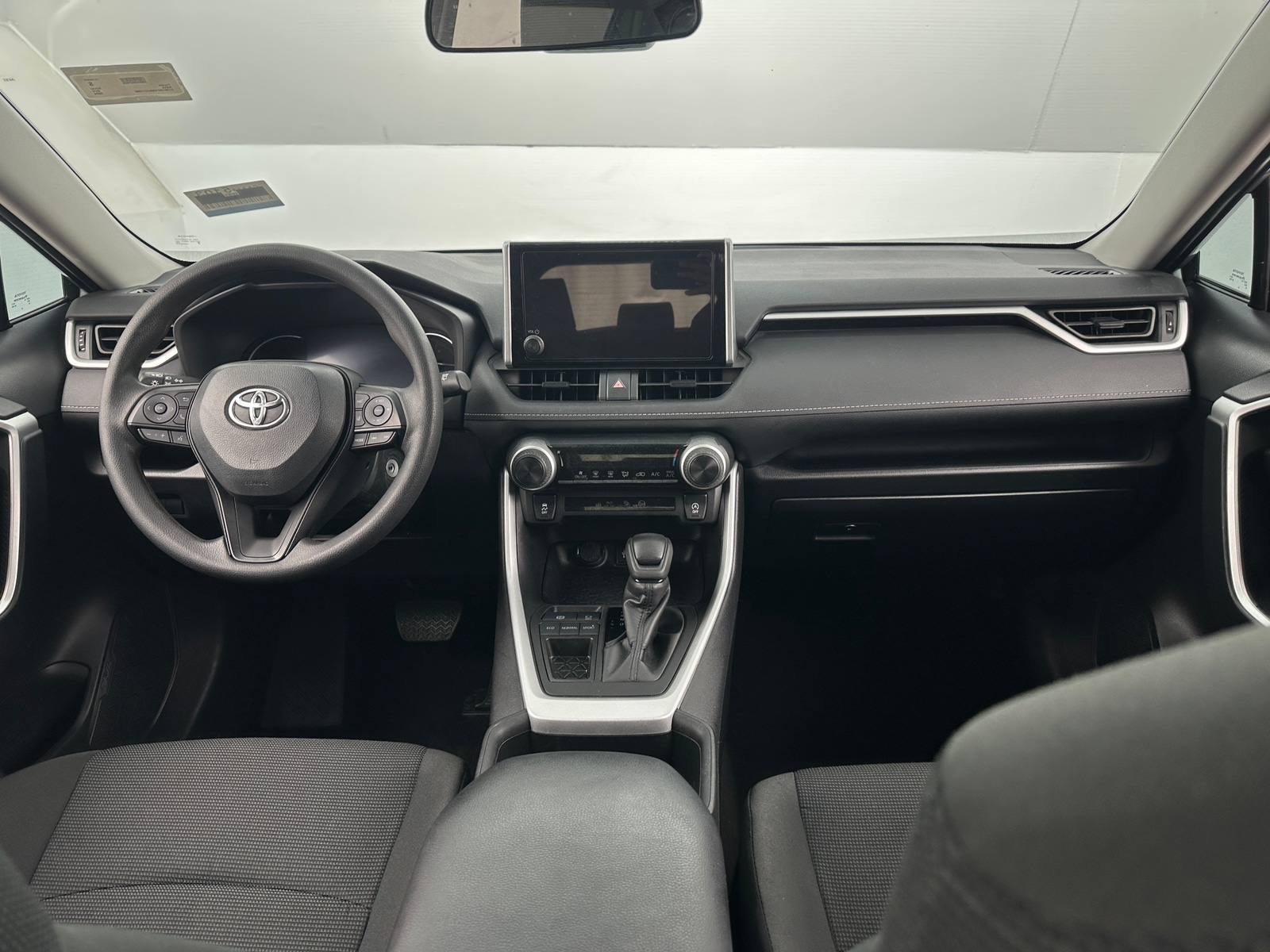 Thumbnail: 2024 Toyota RAV4 - 3