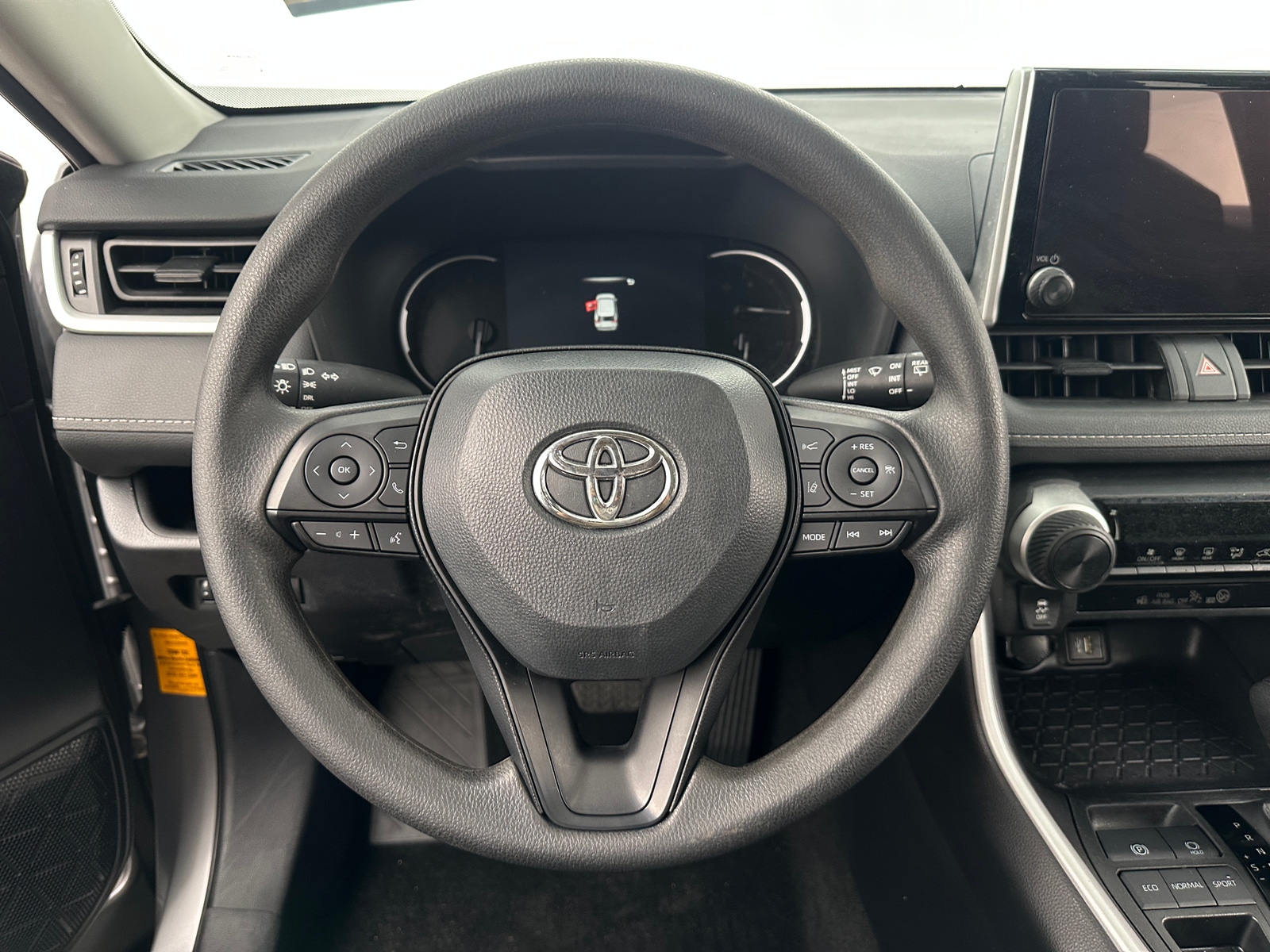 Thumbnail: 2024 Toyota RAV4 - 5