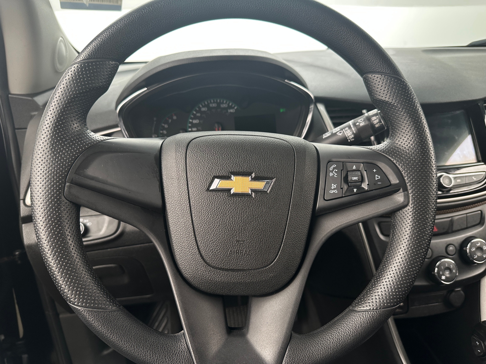 Thumbnail: 2018 Chevrolet Trax - 5