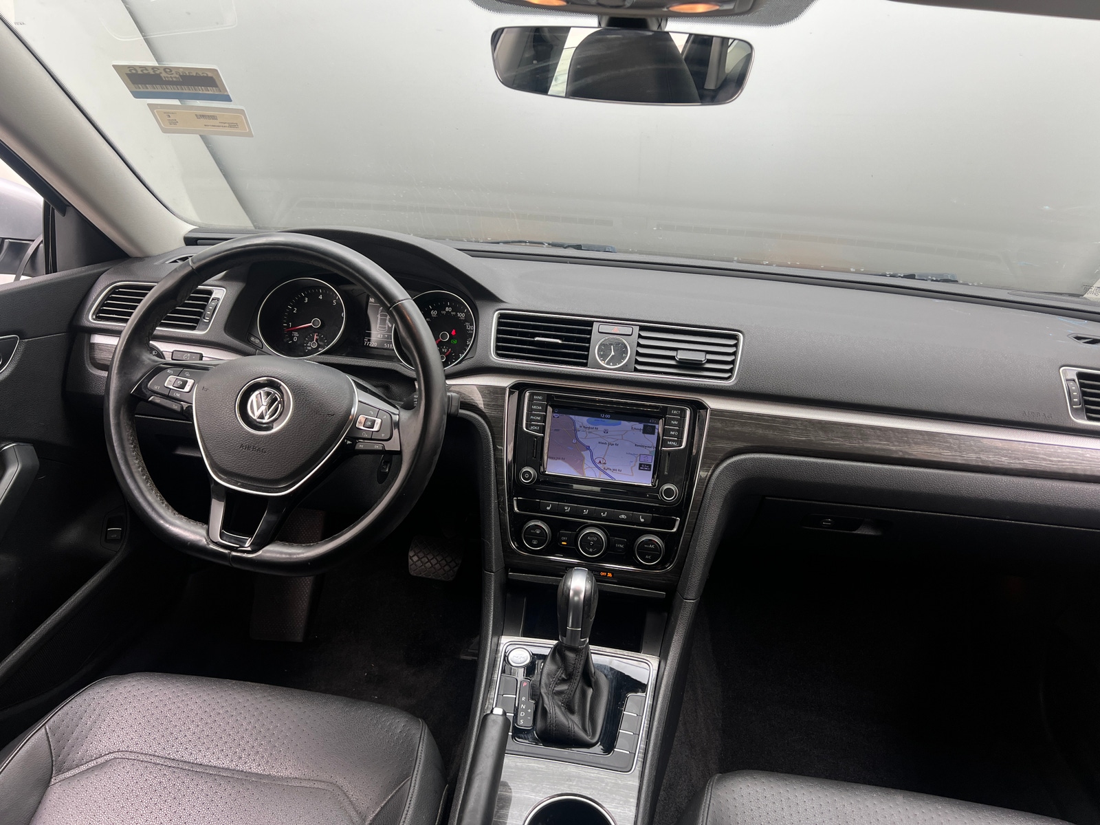 Thumbnail: 2016 Volkswagen Passat - 2