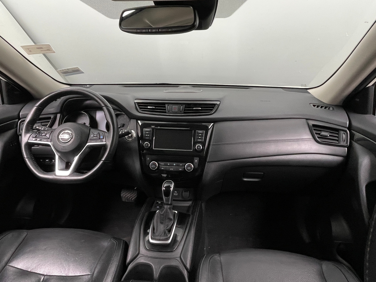 Thumbnail: 2020 Nissan Rogue - 2